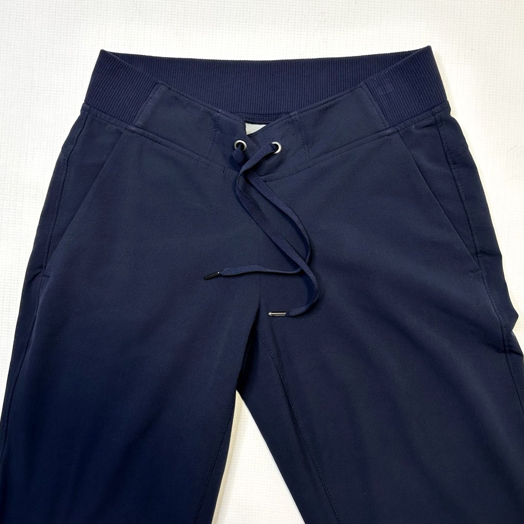 Athleta Athleta Trekkie North Joggers Womens 0 Tall Navy Blue Running Outdoors Casual Activewear Tapered Leg Size 25" / US 0 / IT 36 - 3 Thumbnail