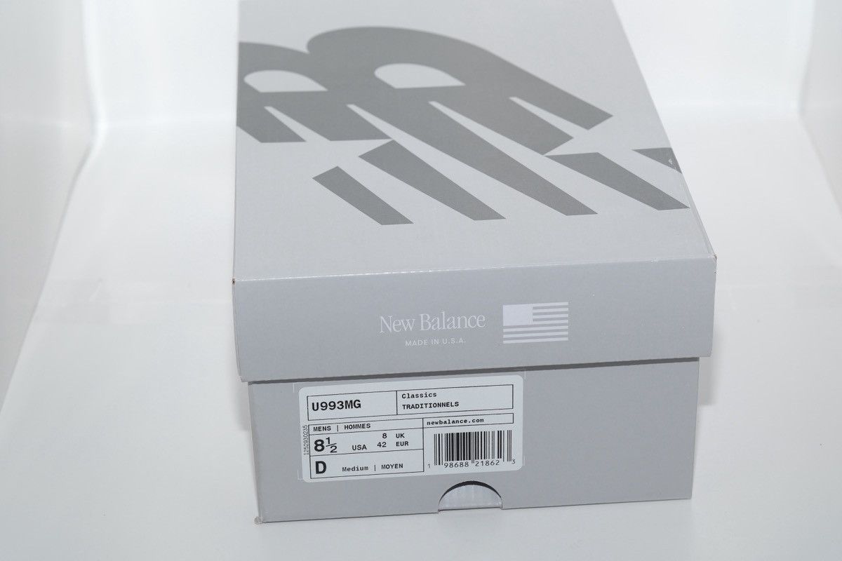 Kith × New Balance New Balance 993 MiUSA Kith Madison Square Garden Navy Knicks Size US 8.5 / EU 41-42 - 10 Thumbnail