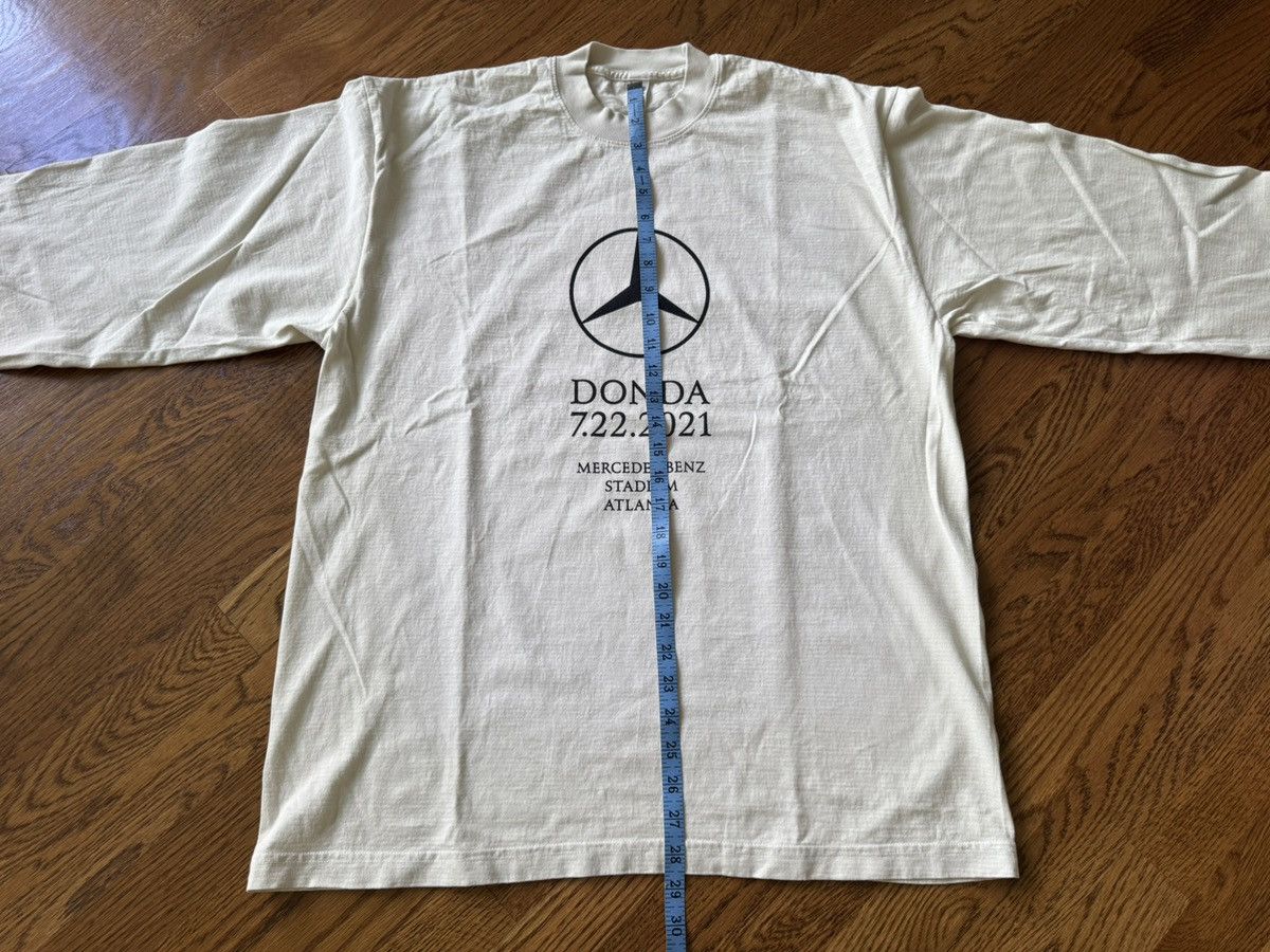 Kanye West × Yeezy Large Kanye West Donda Atlanta Listening Event L/S T-Shirt Size US L / EU 52-54 / 3 - 9 Thumbnail