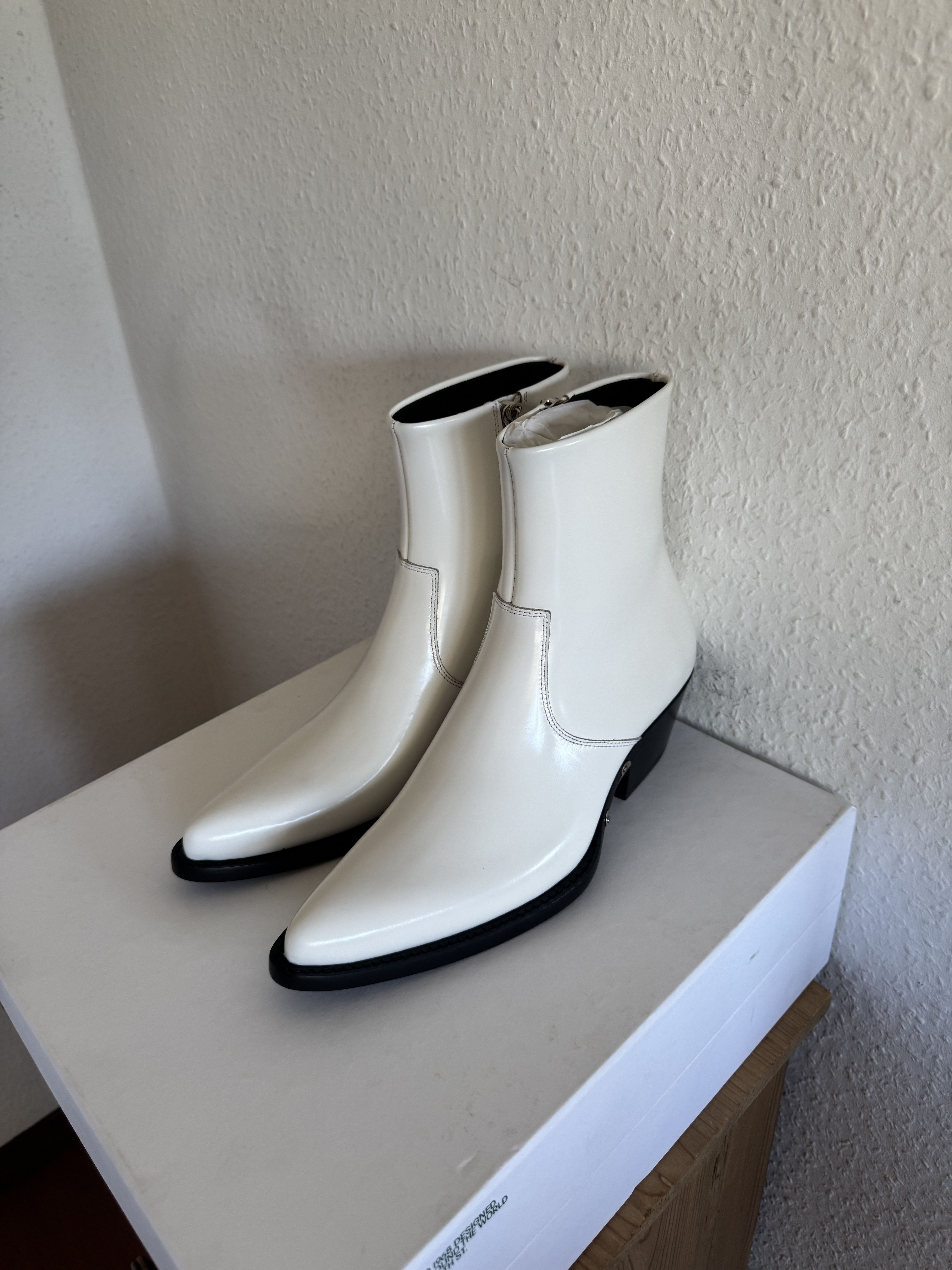 Calvin Klein 205W39NYC White Spazzolato Leather Boots Size US 7 / EU 40 - 3 Thumbnail