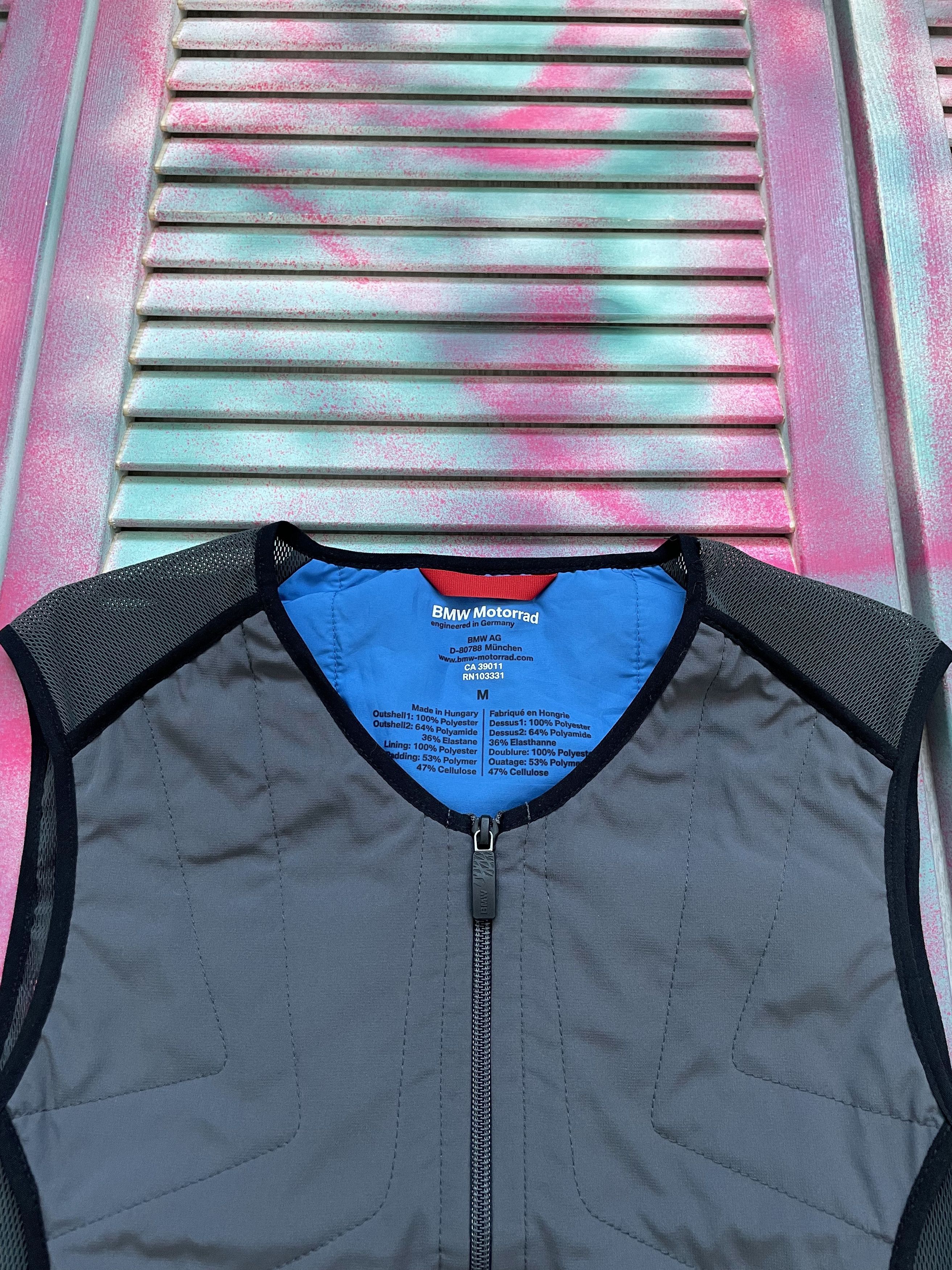 BMW BMW Motorrad Racing Utility Vest Size US S / EU 44-46 / 1 - 2 Thumbnail