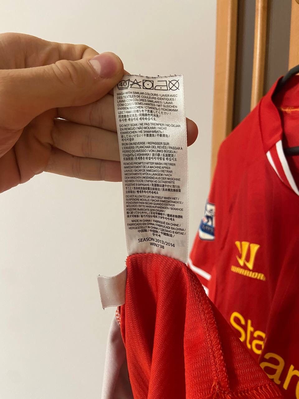 Warrior Warrior Liverpool Premier League Gerrard #8 Red Jersey Size US S / EU 44-46 / 1 - 12 Thumbnail