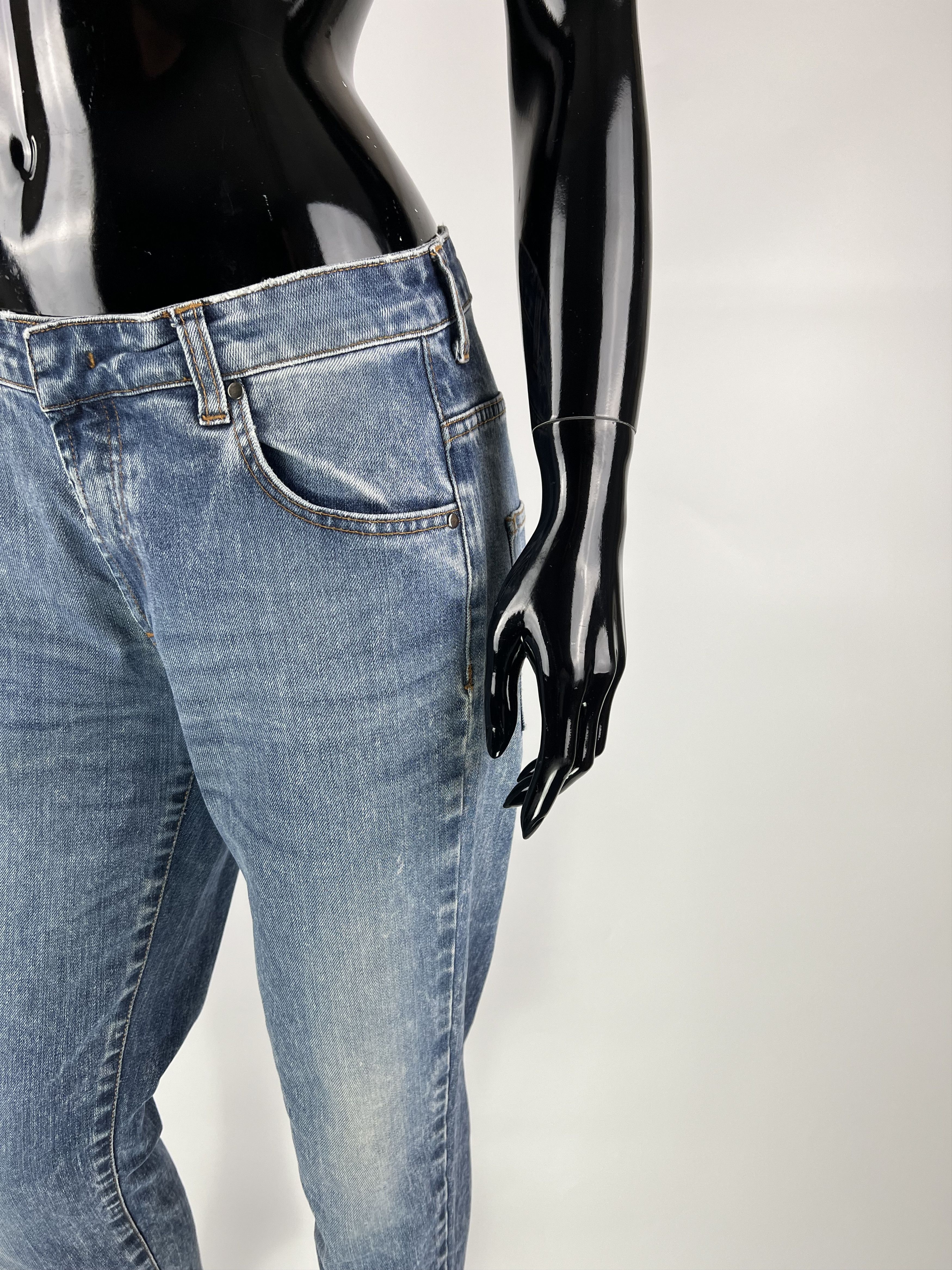 Pierre Balmain Pierre Balmain Women's Blue Cropped Skinny Jeans Size 30/44 Size 30" / US 8 / IT 44 - 4 Thumbnail