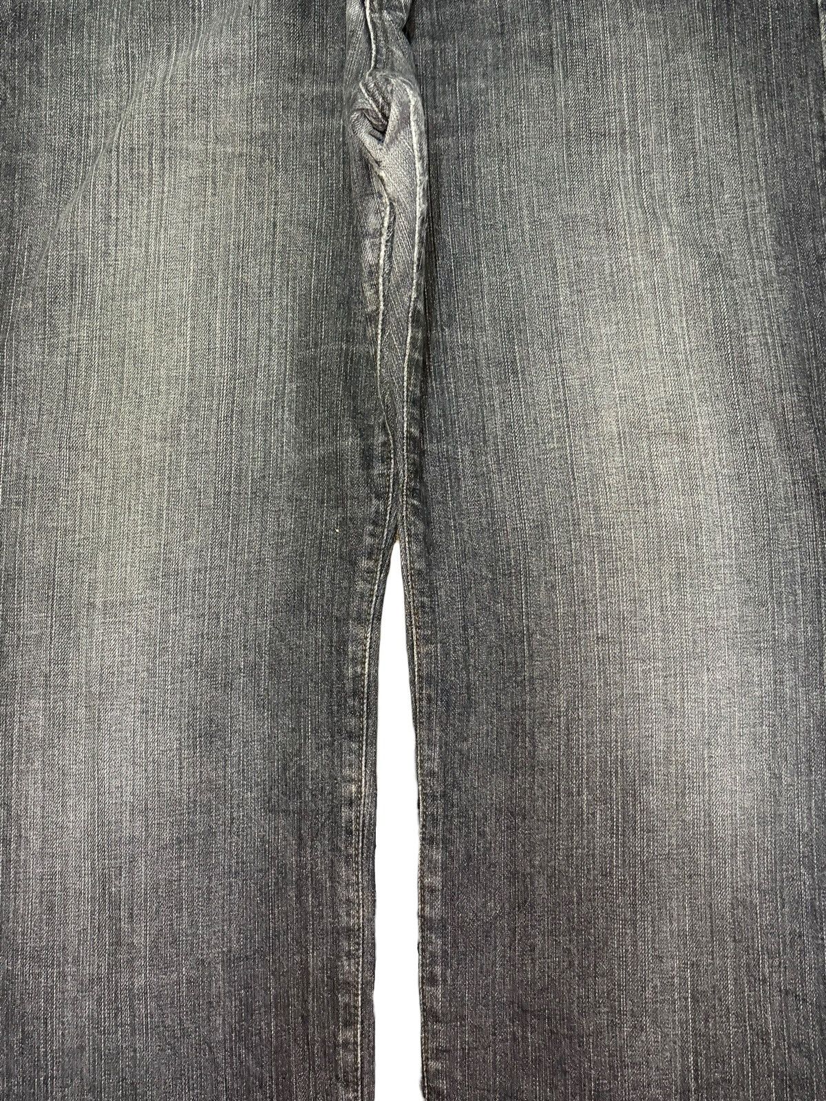 Uniqlo Vintage Japanese Uniqlo Charcoal Wash Distress Loose Jeans Size 38" / US 16 / IT 52 - 3 Thumbnail