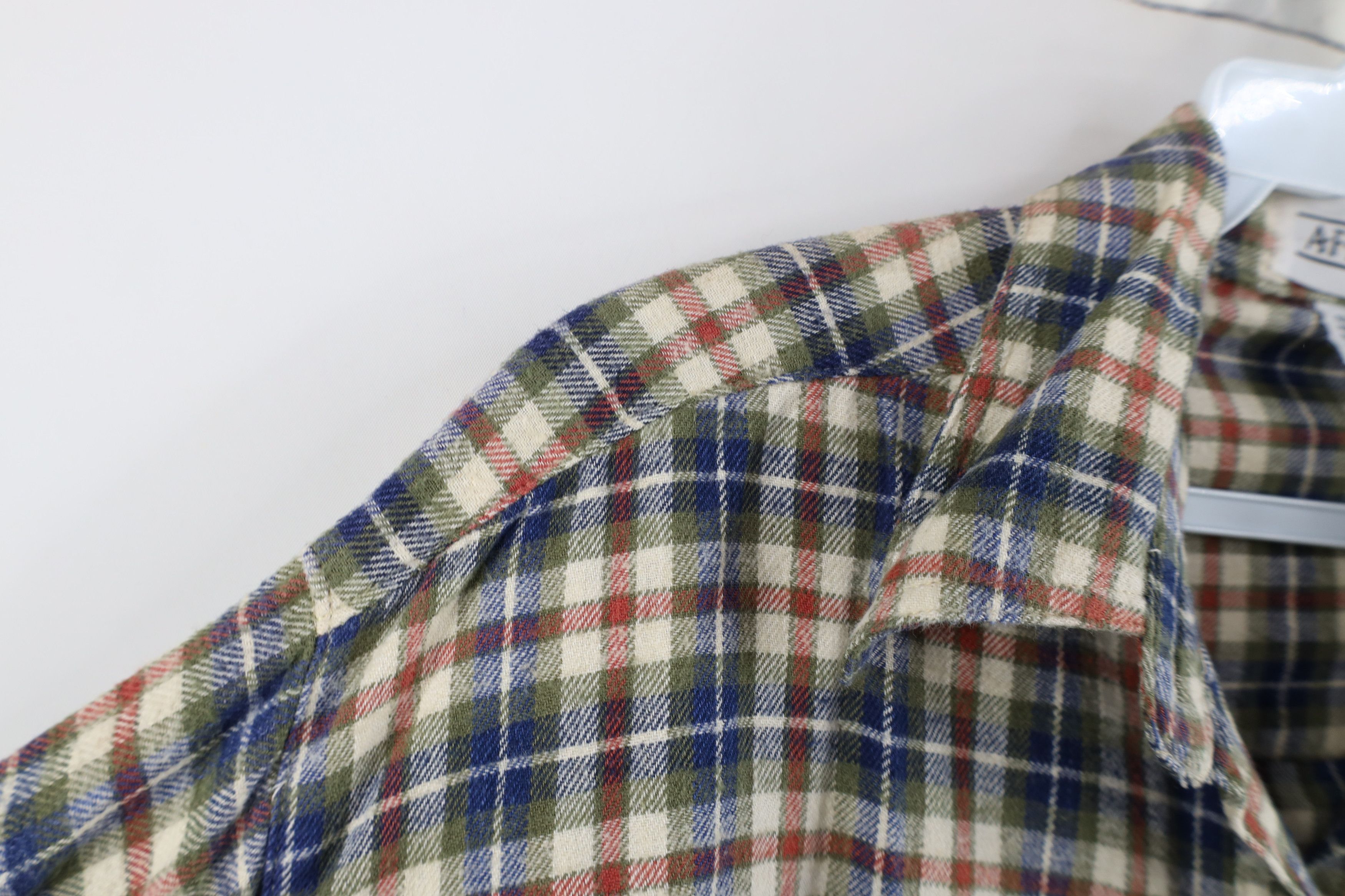 Vintage Vintage 90s Streetwear Flannel Collared Button Shirt Plaid Size L / US 10 / IT 46 - 7 Thumbnail