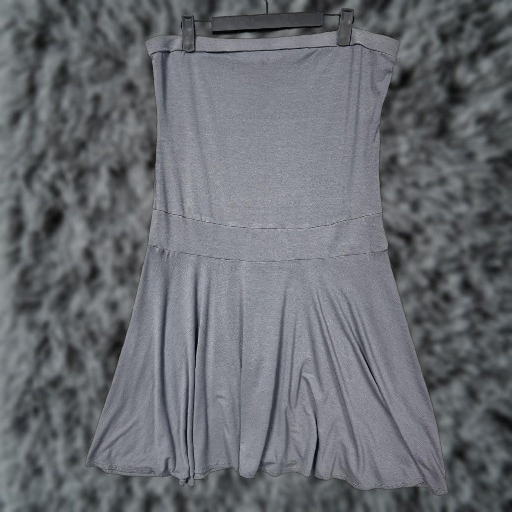 Guess VINTAGE Guess Jeans Dress L Gray Strapless Knit Fit & Flare Knee Length Sleeveless Casual Party/Cocktail Womens Size L / US 10 / IT 46 - 1 Thumbnail