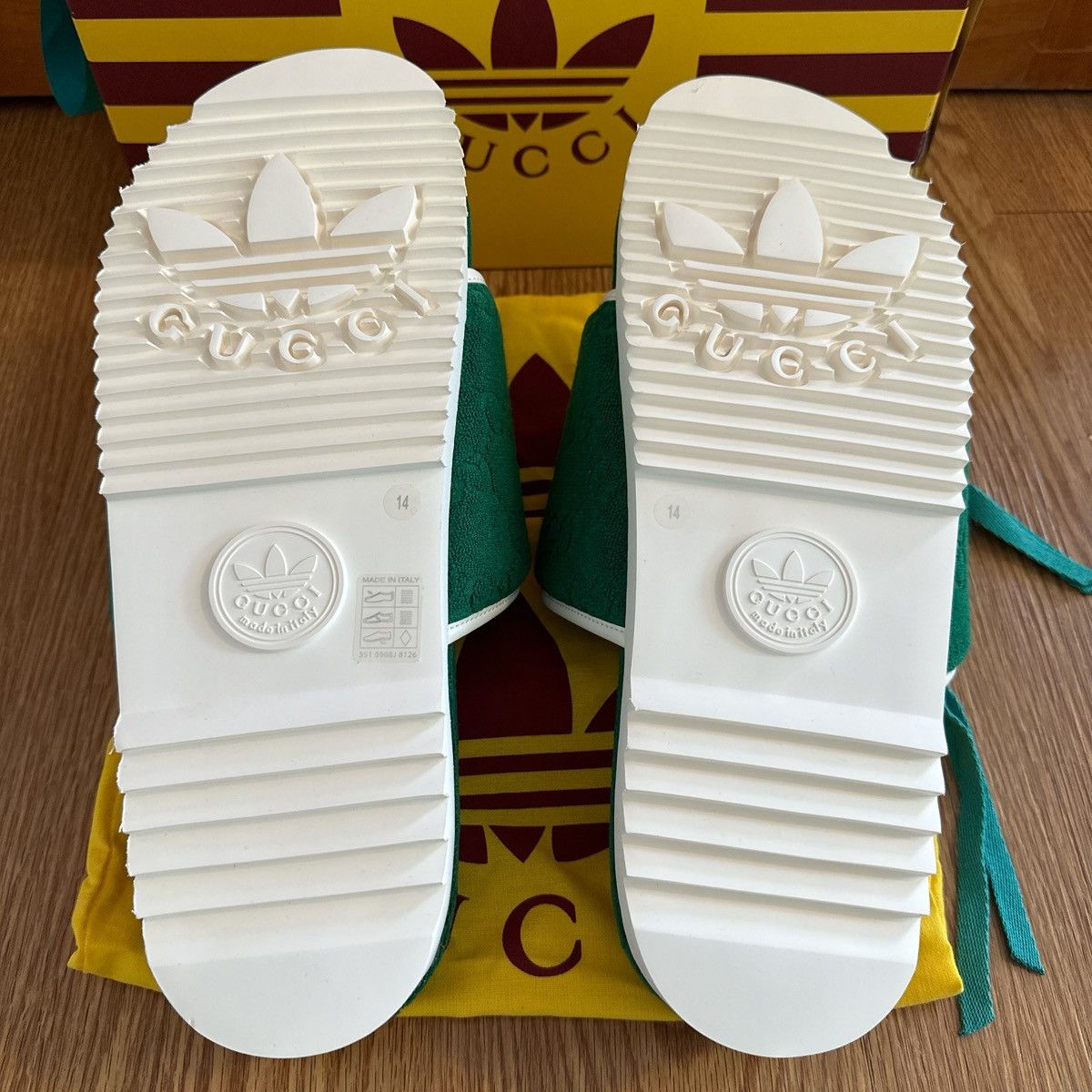 Gucci Magic sponge GG/ Demetra Size US 14 / EU 47 - 6 Thumbnail