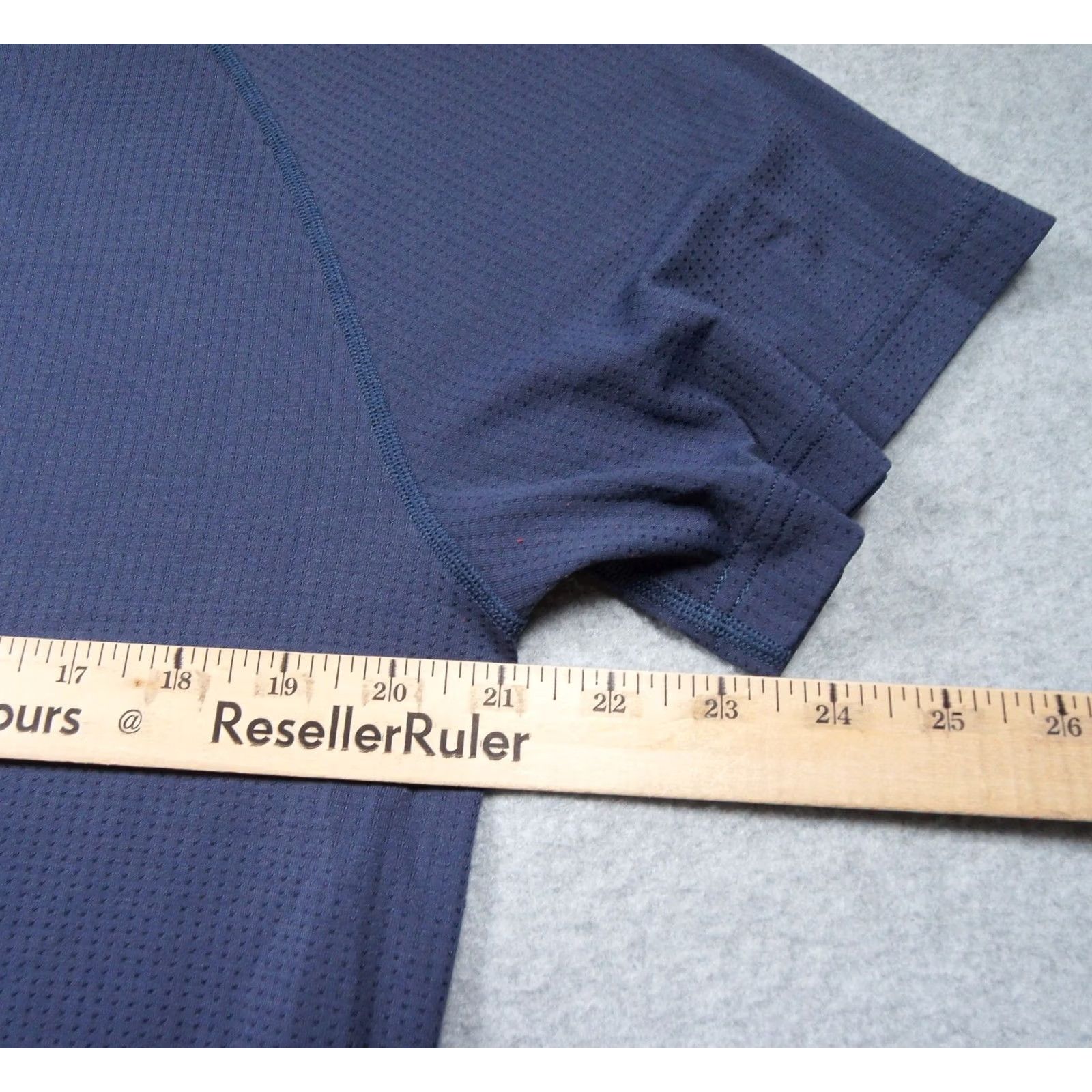 Outdoor Voices Outdoor Voices Shirt Large Blue Short Sleeve Gym Active Workout Training Mens Size US L / EU 52-54 / 3 - 7 Thumbnail