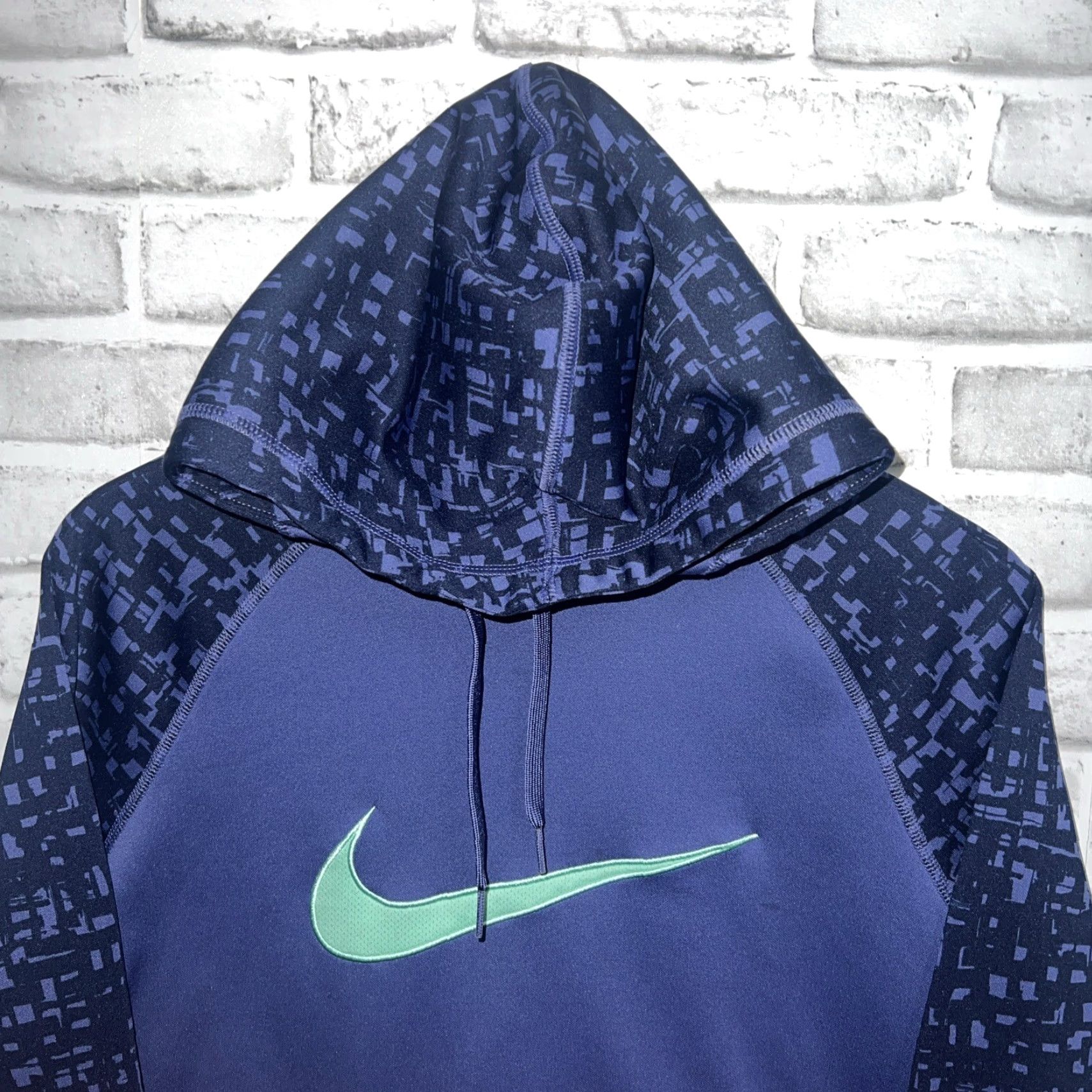 Nike Nike Dri-Fit Purple Pullover Hoodie Womens Size S Size S / US 4 / IT 40 - 2 Thumbnail