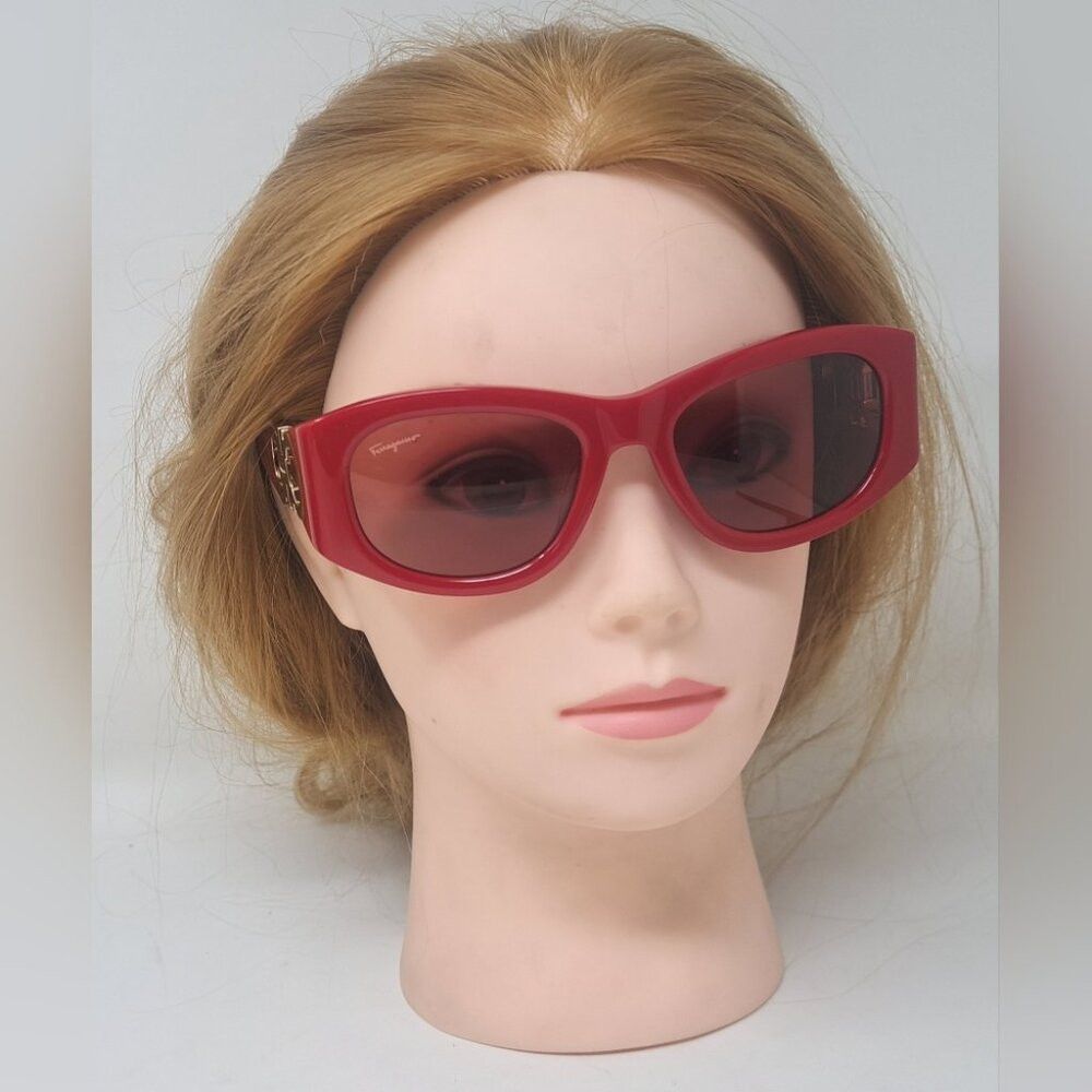 Salvatore Ferragamo NWOT Salvatore Ferragamo Women's Sunglasses Red Gold Logo S Size ONE SIZE - 6 Thumbnail