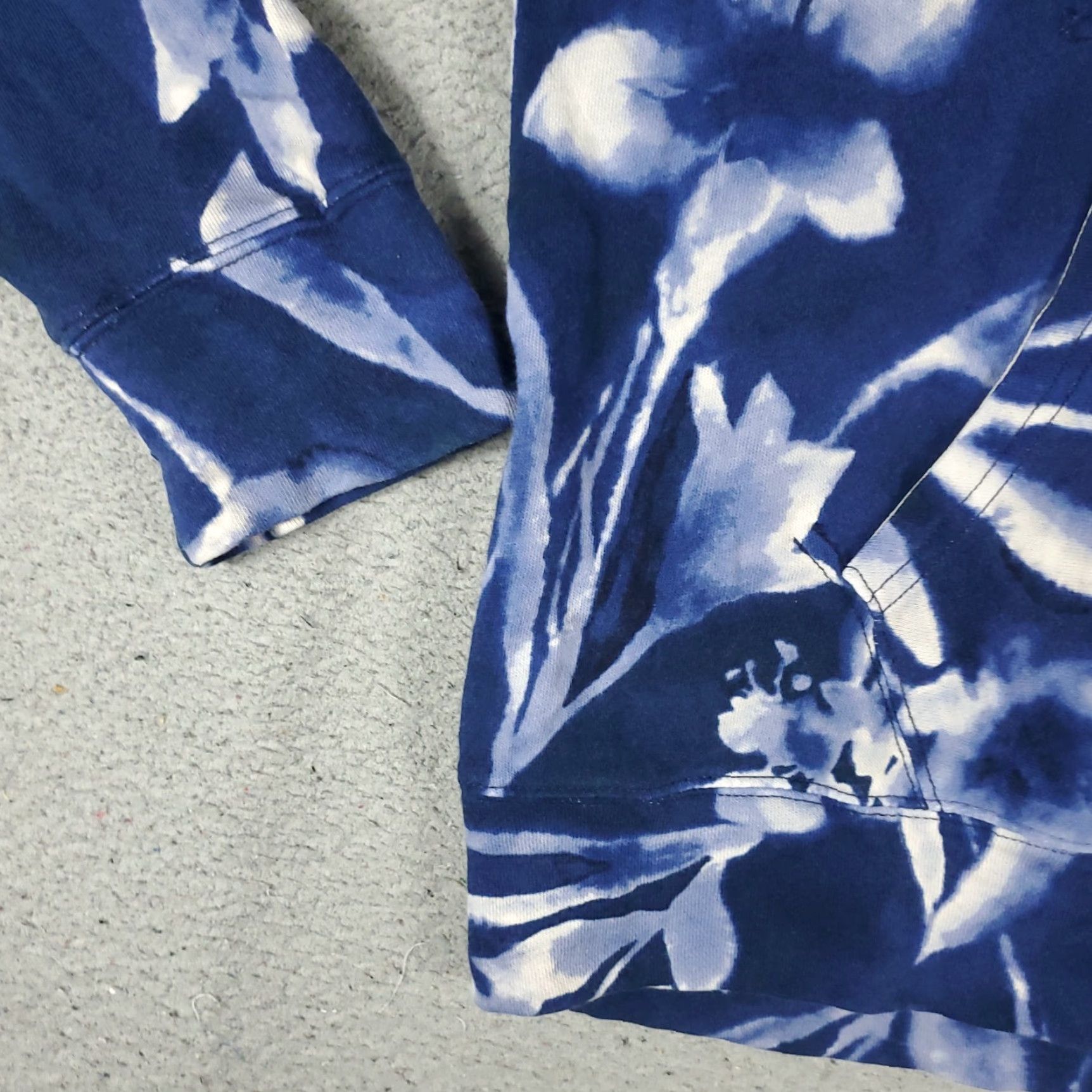 Polo Ralph Lauren Ralph Lauren Polo Hoodie Mens XL Blue Floral Pony Pullover Sweatshirt Knit Mock Neck Logo Pockets All Seasons Brand: Polo Ralph Lauren Size US XL / EU 56 / 4 - 4 Thumbnail