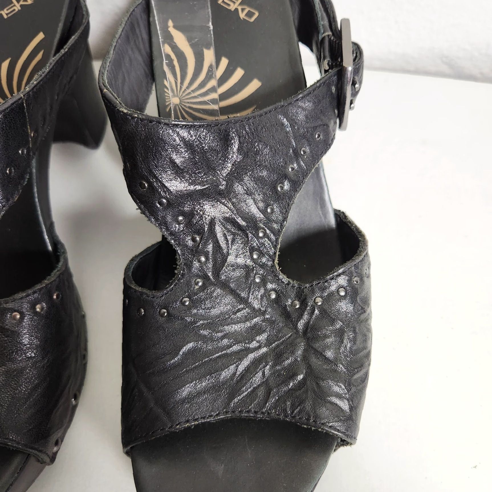 Dansko Dansko Sandal Womens Leather Studded Wooden Heel Platform Slip-On Buckle Strap Open Toe 42 EU/10.5 US Black Womens Size US 11 / IT 41 - 6 Thumbnail