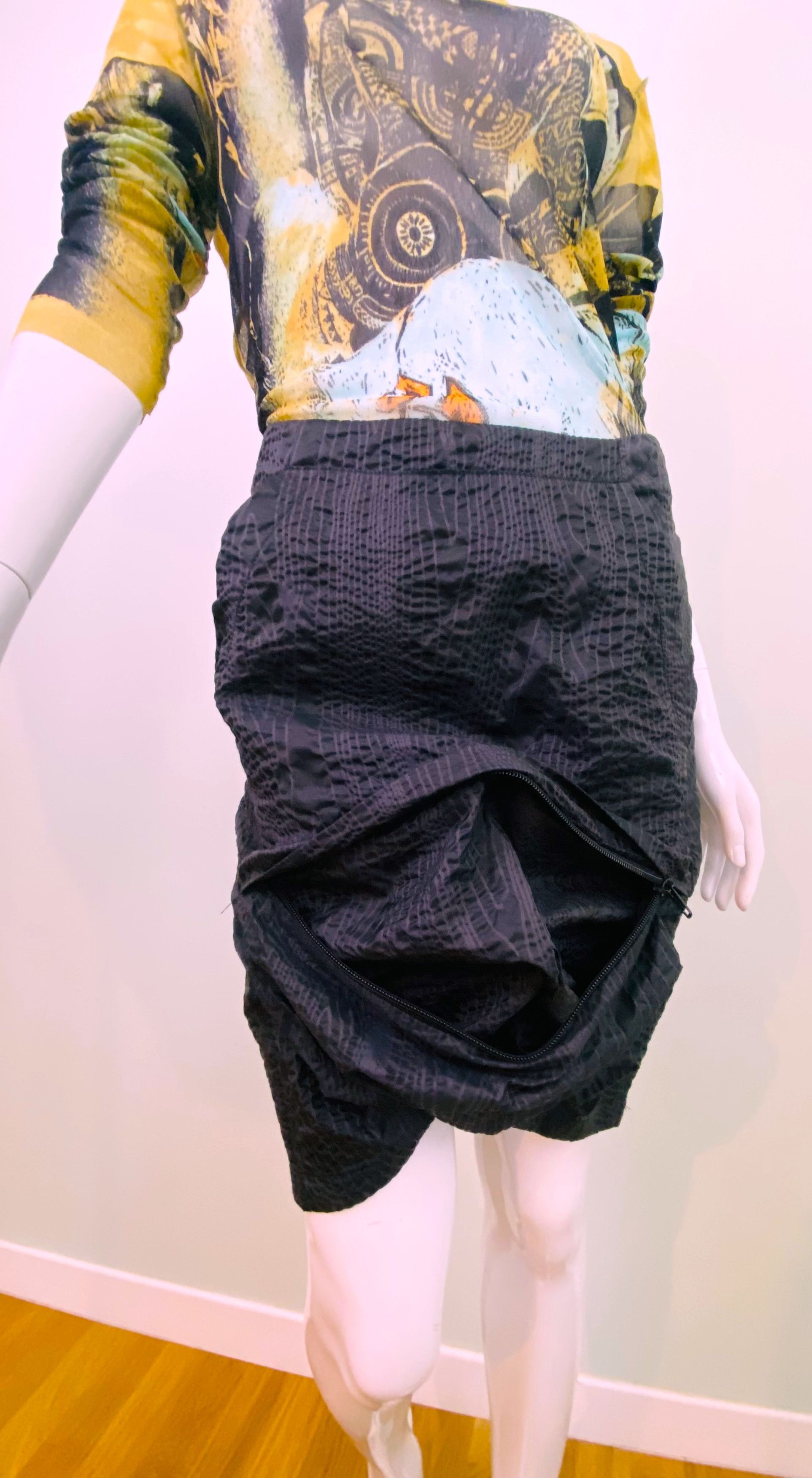 Walter Van Beirendonck Walter Van Beirendonck W&LT Zipper Pocket Mini Skirt Size 26" / US 2 / IT 38 - 2 Thumbnail