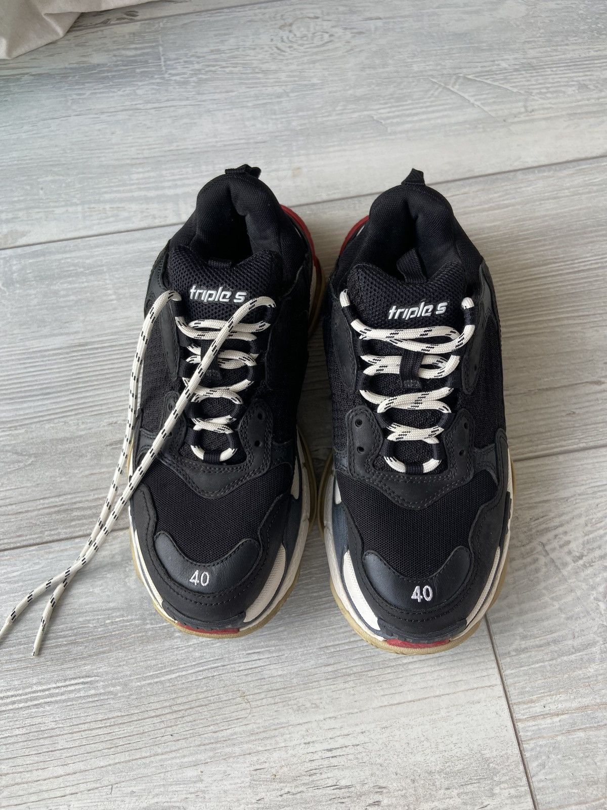 Balenciaga Balenciaga Triple S Sneakers Size US 7 / EU 40 - 2 Thumbnail