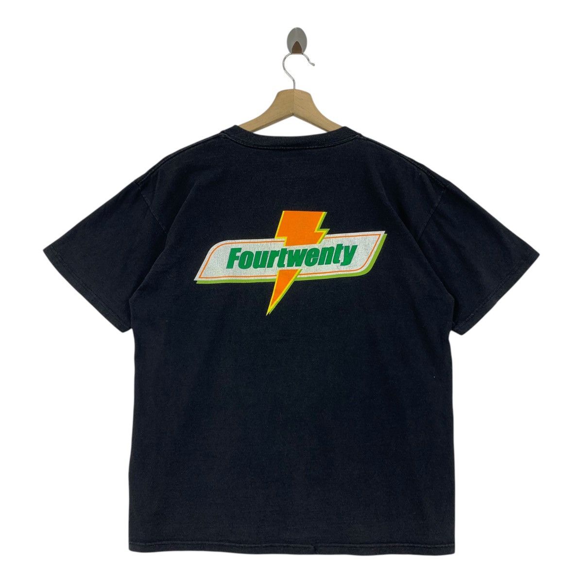 Band Tees × Japanese Brand FOURTWENTY GATORADE parody design band tees Size US L / EU 52-54 / 3 - 1 Thumbnail