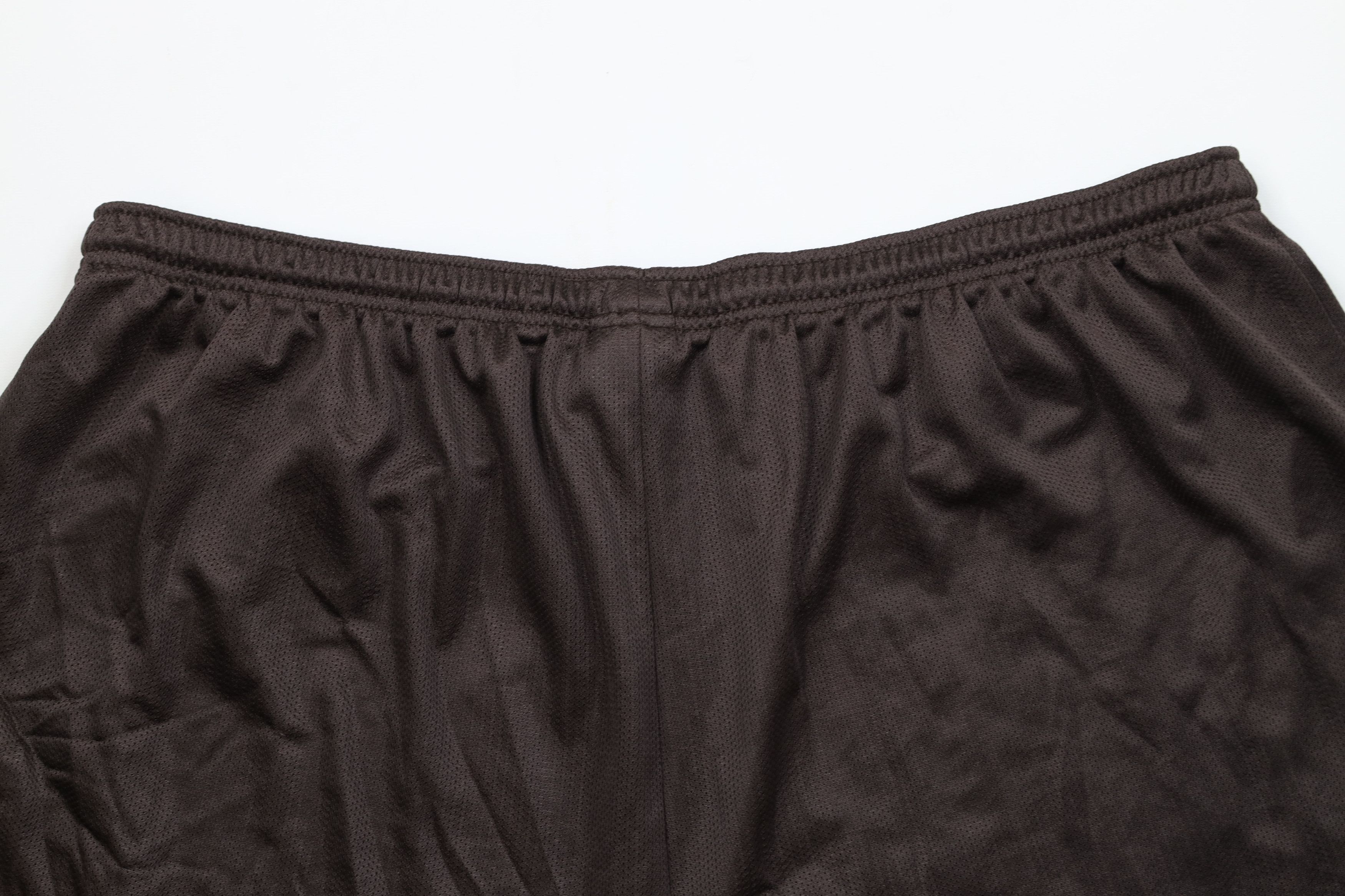 Reebok Vintage Reebok Cleveland Browns Football Mesh Shorts Brown Size US 42 / EU 58 - 11 Thumbnail