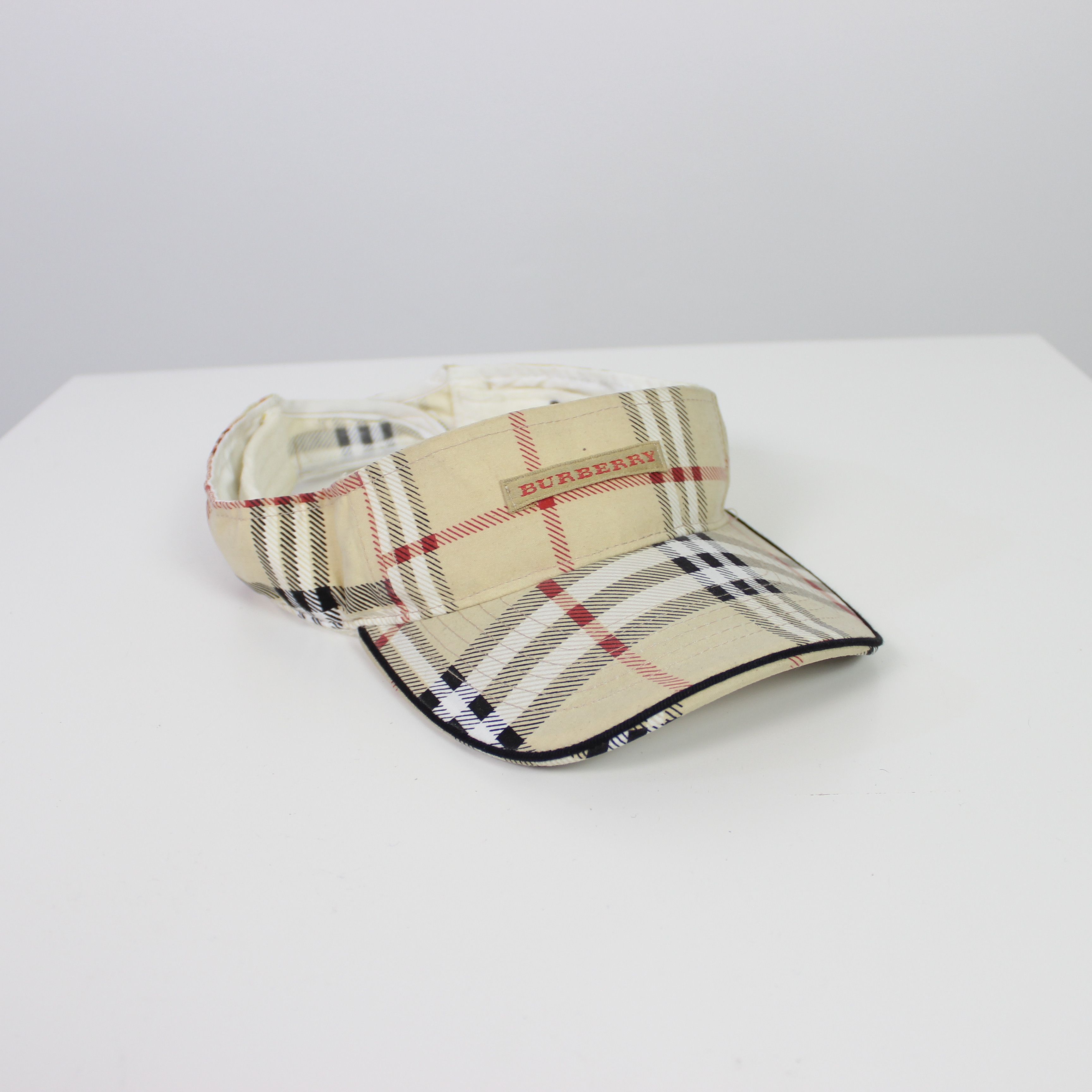 Burberry Nova Check Visor Hat Beige Plaid Classic Logo Sun Visor Adjustable Burberry × Streetwear Genuine Burberry GOLF Nova Check Sun  main image 4