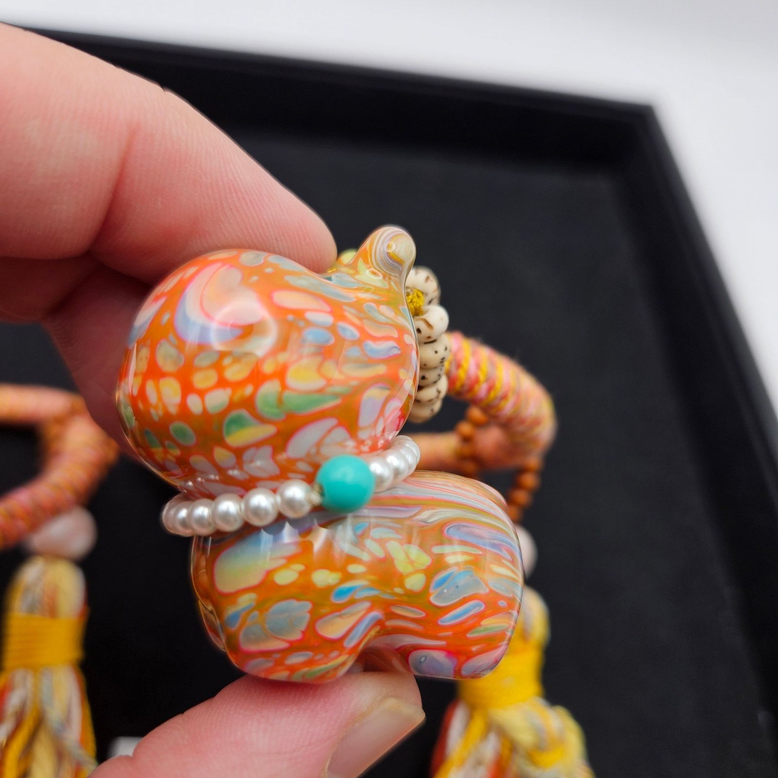 Other HANDMADE MARBLED GLASS PUPPIE TASSEL HANGING ORNAMENT BOHO Size ONE SIZE - 5 Thumbnail