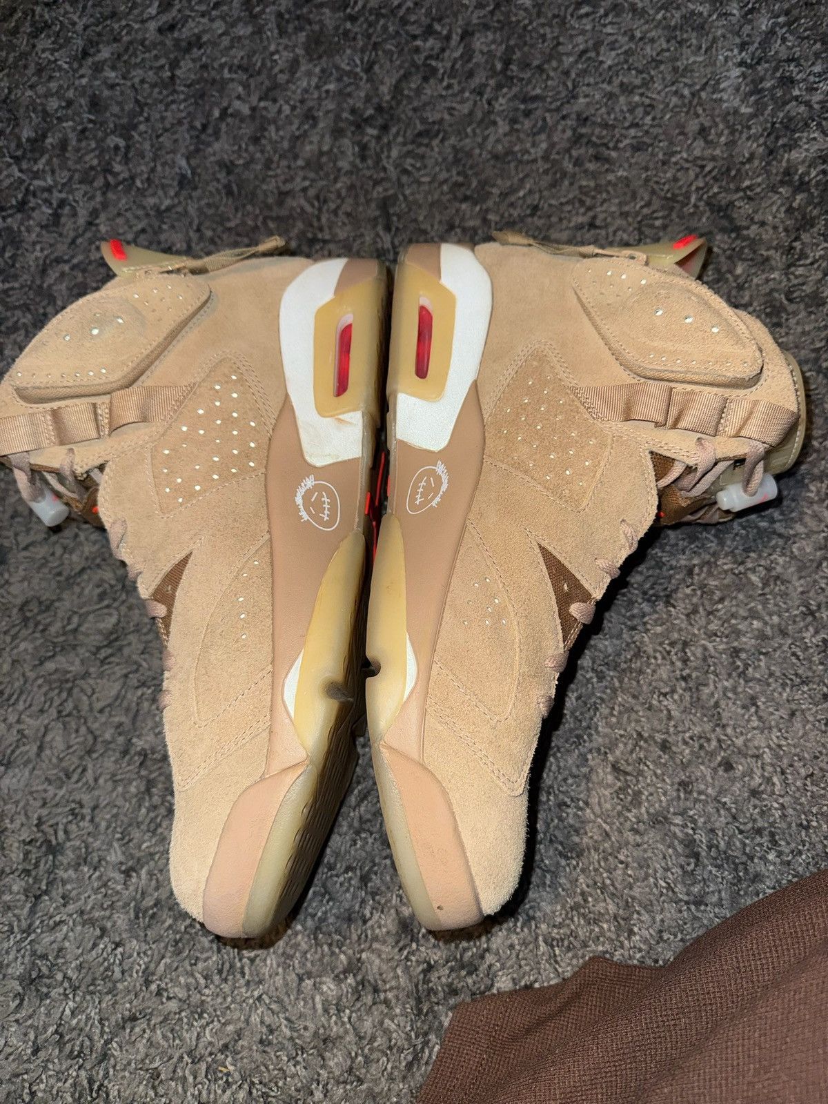 Jordan Brand × Travis Scott Travis Scott Jordan 6 Size 11.5 Size US 11.5 / EU 44-45 - 2 Thumbnail