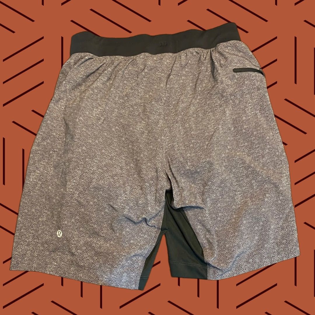 Lululemon Lululemon Shorts Mens M Green Lined 9" Inseam Athletic Shirt? Size US 31 - 1 Thumbnail