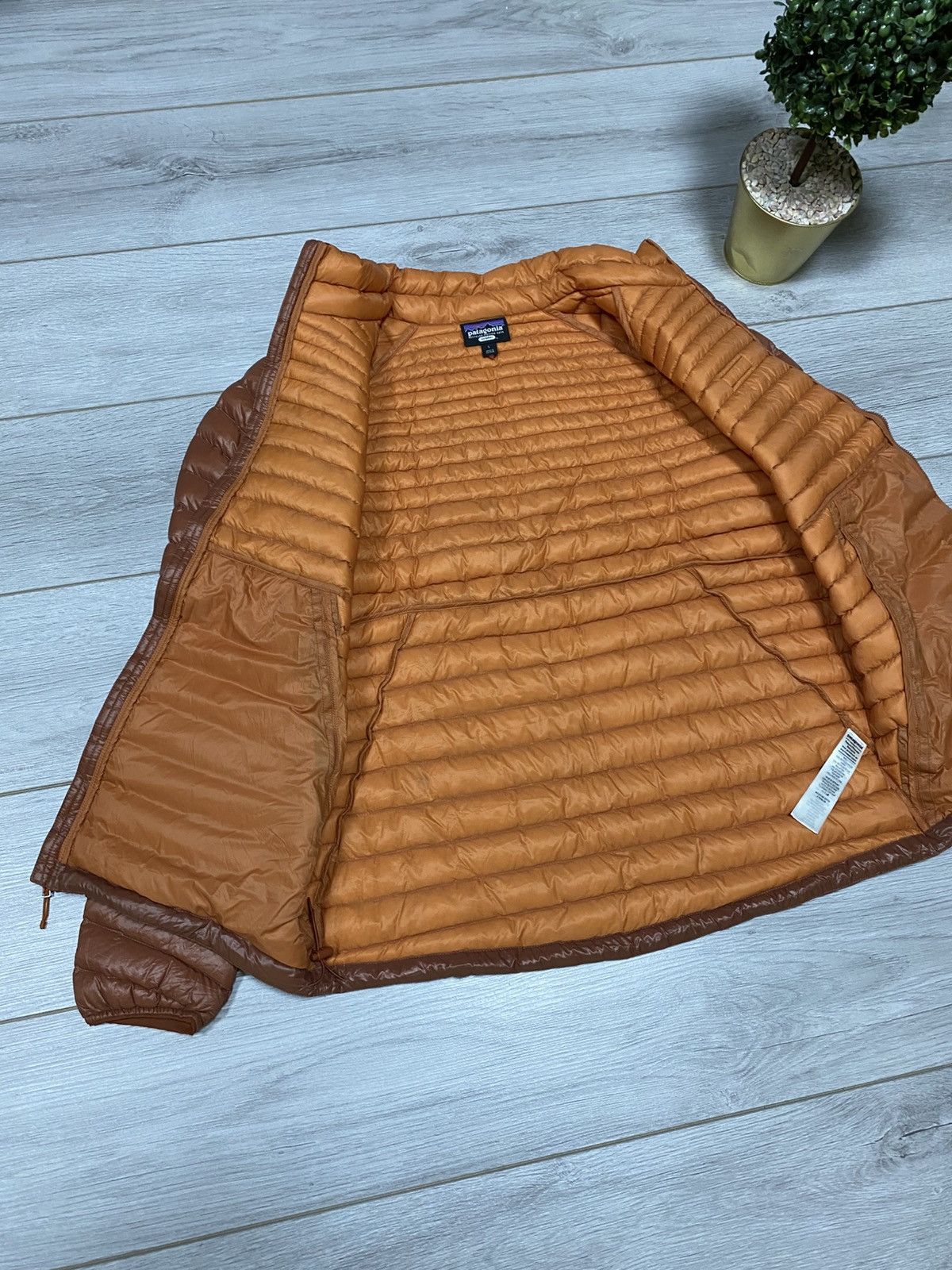 Patagonia Patagonia goose down micro puffer jacket zip Size US L / EU 52-54 / 3 - 9 Thumbnail