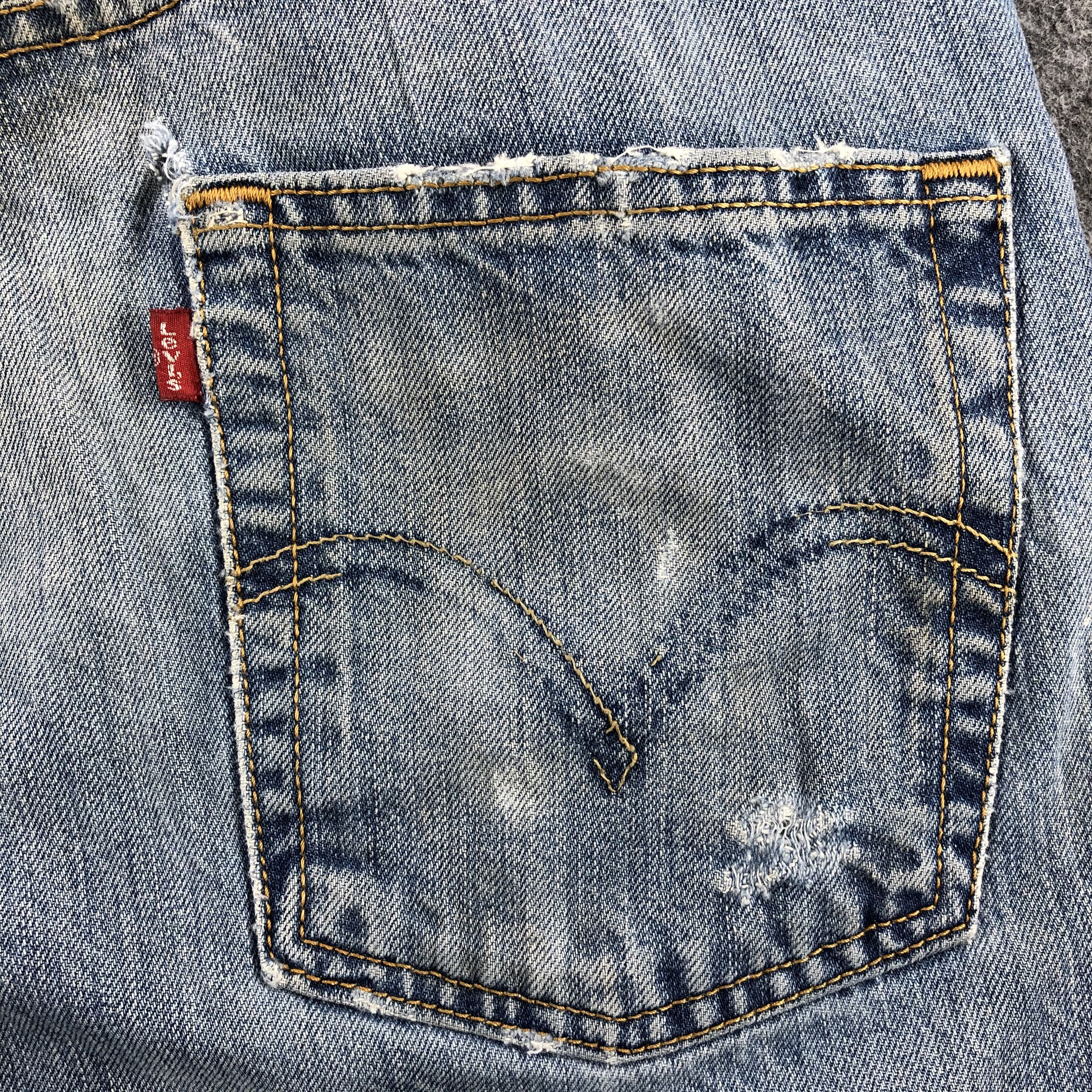 Levi's 90s Vintage Blue Wash Levis 501 Jeans-J1602 Size US 33 - 8 Thumbnail