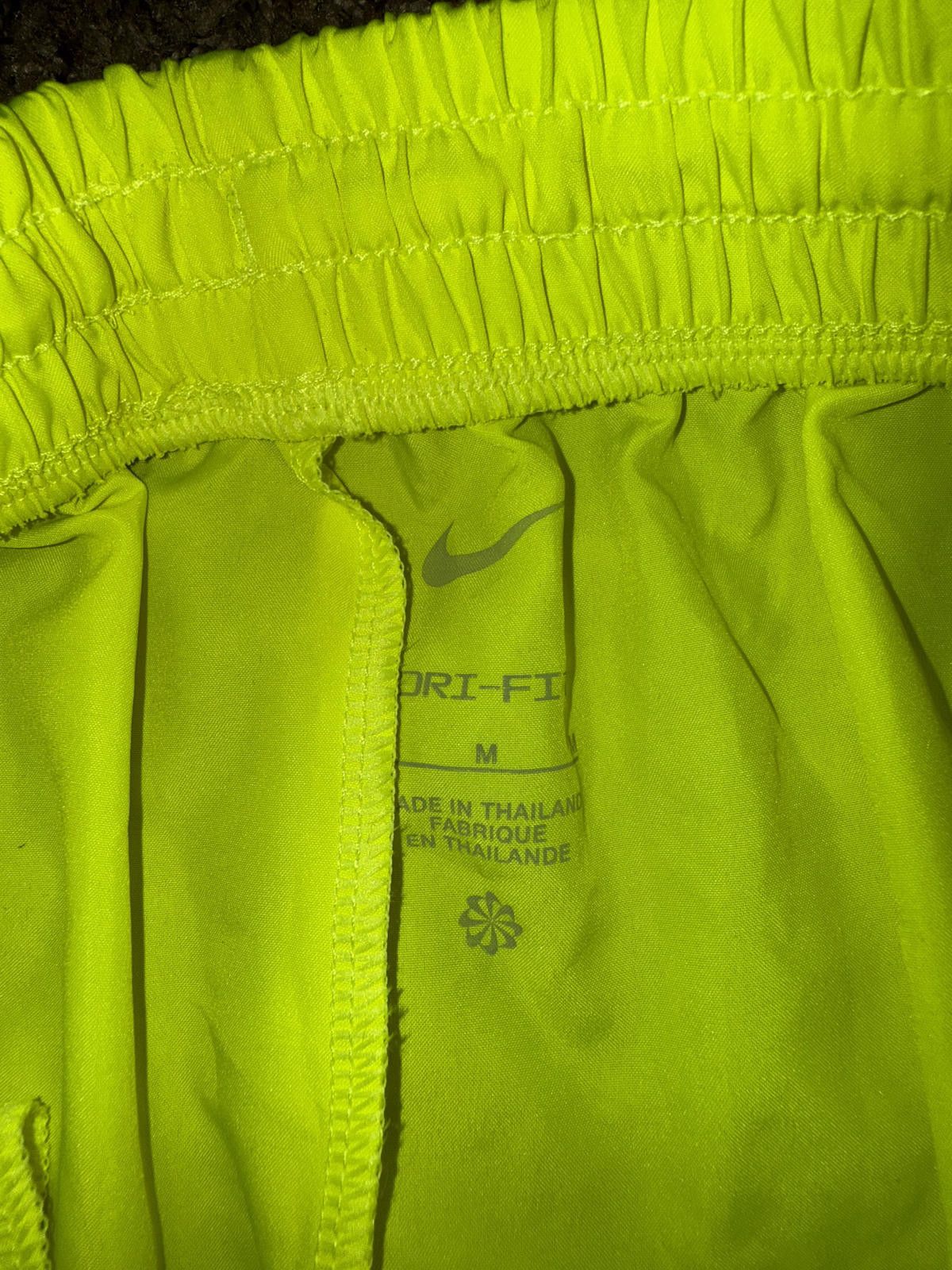 Nike Nike Multi Big Kids' Dri-FIT Training Shorts Sample Size US 26 / EU 42 - 3 Thumbnail