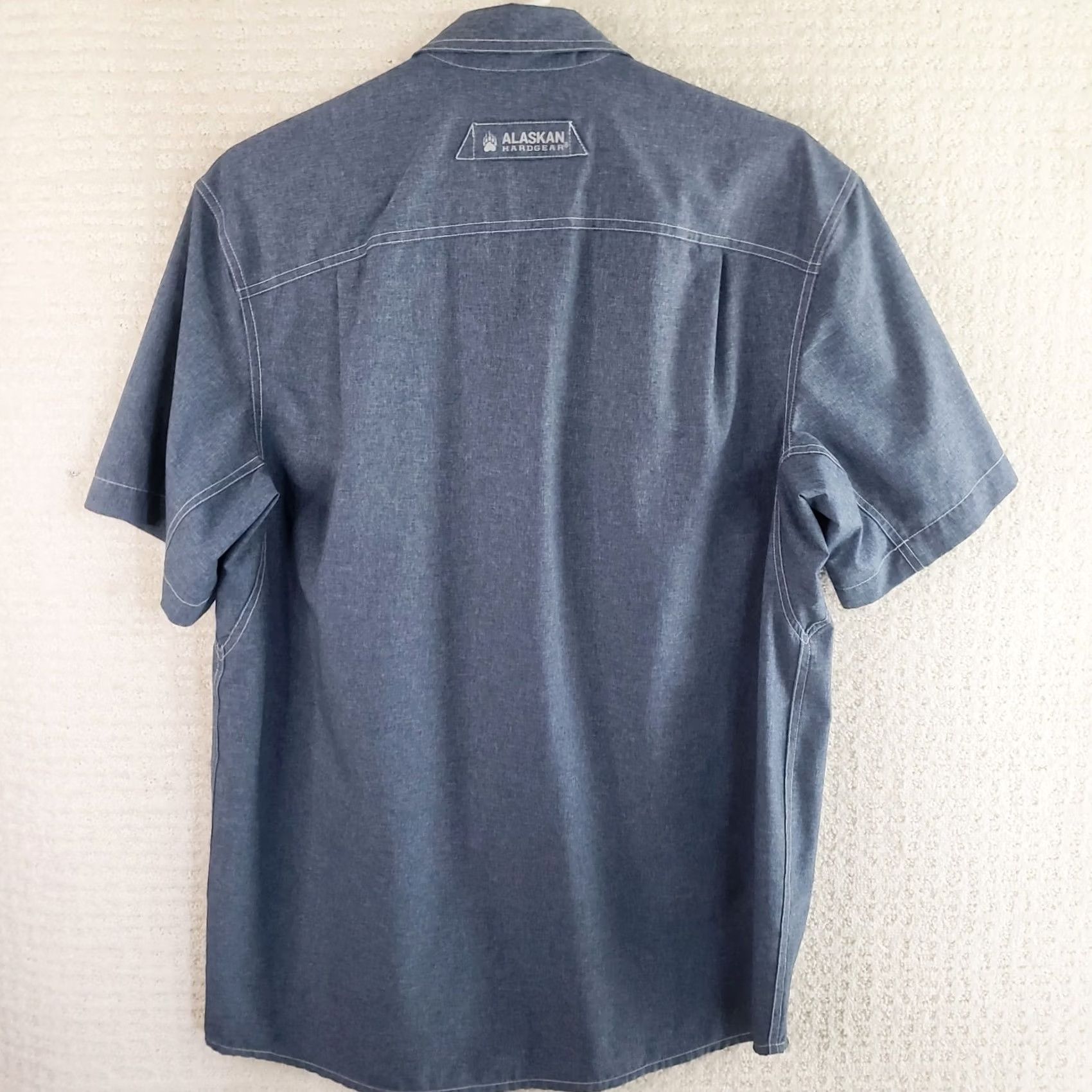 CO VINTAGE Alaskan Hardgear Duluth Trading Co Mens M Blue Denim Chambray Button Up Shirt Size US M / EU 48-50 / 2 - 7 Thumbnail