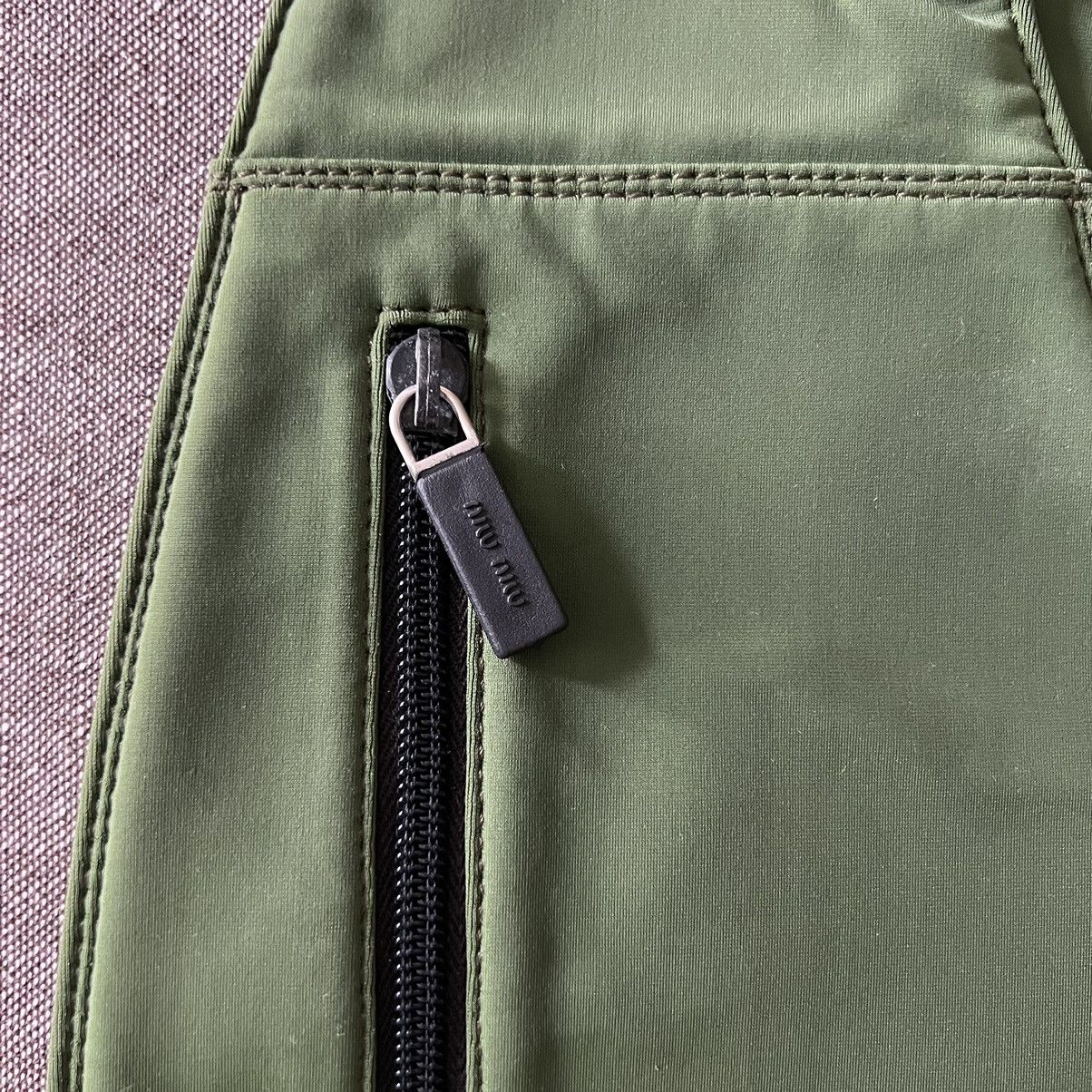 Miu Miu × Prada Miu Miu 1999 crossbody vest in green Size ONE SIZE - 3 Thumbnail