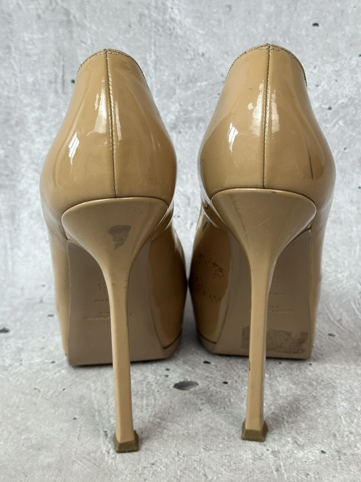Saint Laurent Paris Saint Laurent Beige Patent Leather Made in Italy Heels Size US 7.5 / IT 37.5 - 18 Thumbnail