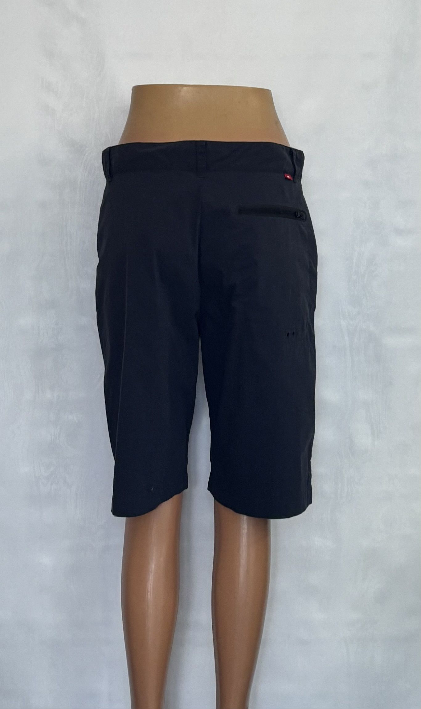 Nike Nike Black shorts Medium Size US 33 - 3 Thumbnail