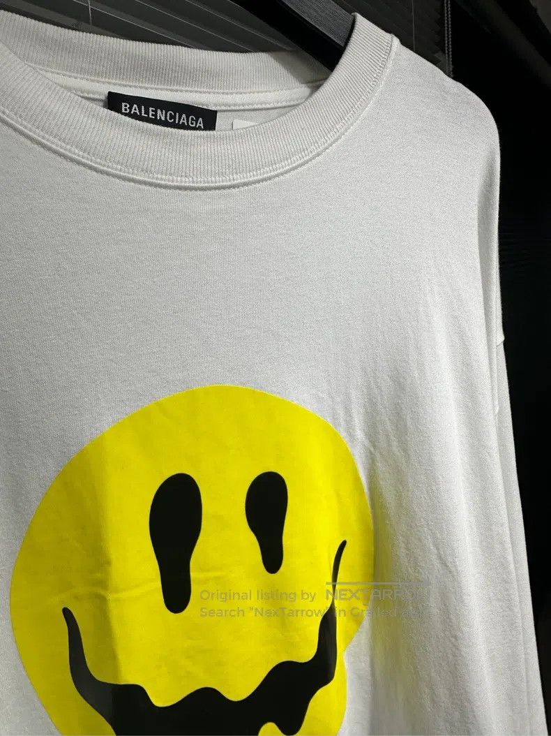 Balenciaga Balenciaga Dissolving smile and victory sign white long-sl Size US S / EU 44-46 / 1 - 3 Thumbnail