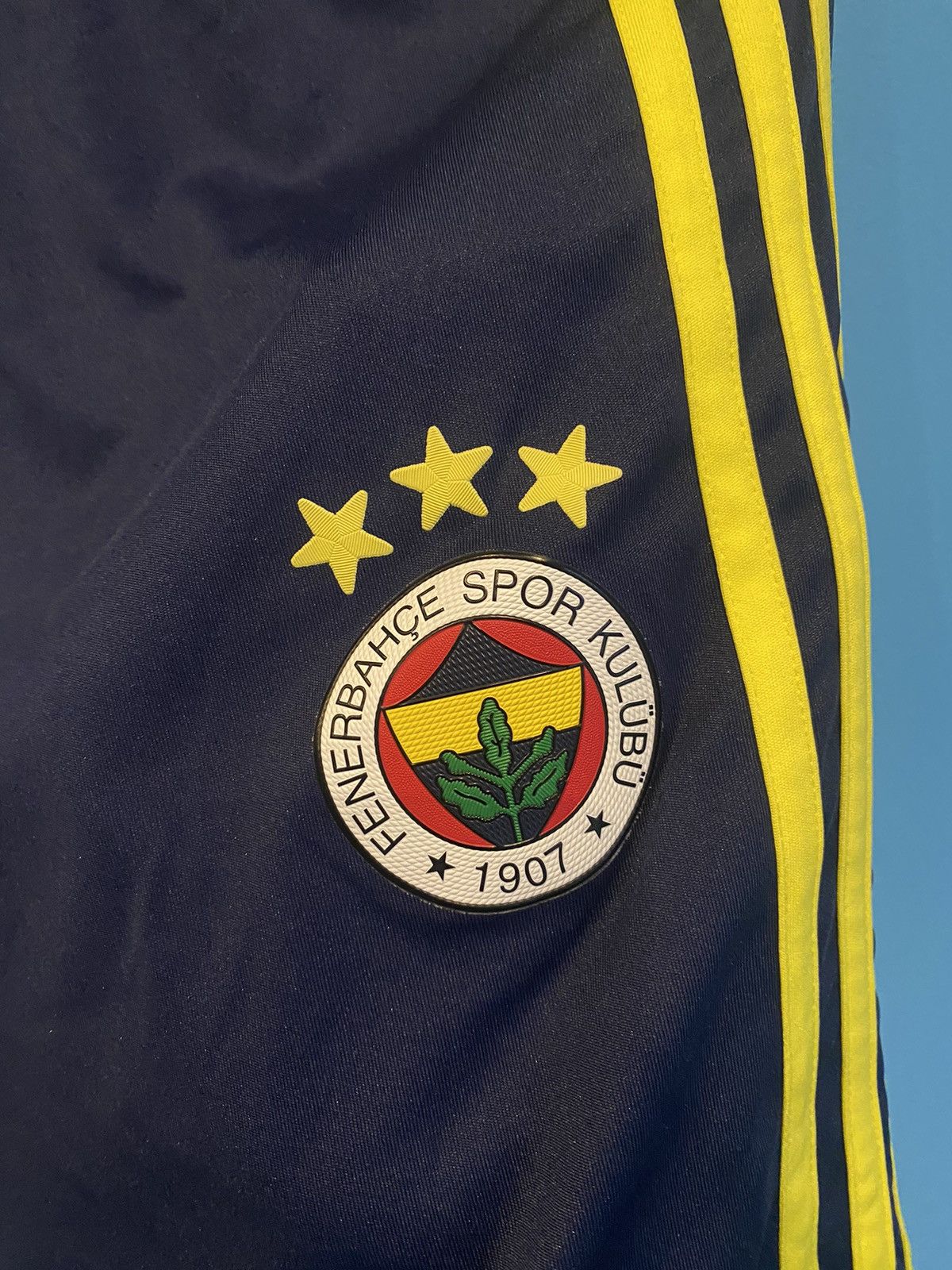 Adidas × Vintage Adidas Fenerbahce Soccer Shorts Turkey Size US 33 - 2 Thumbnail