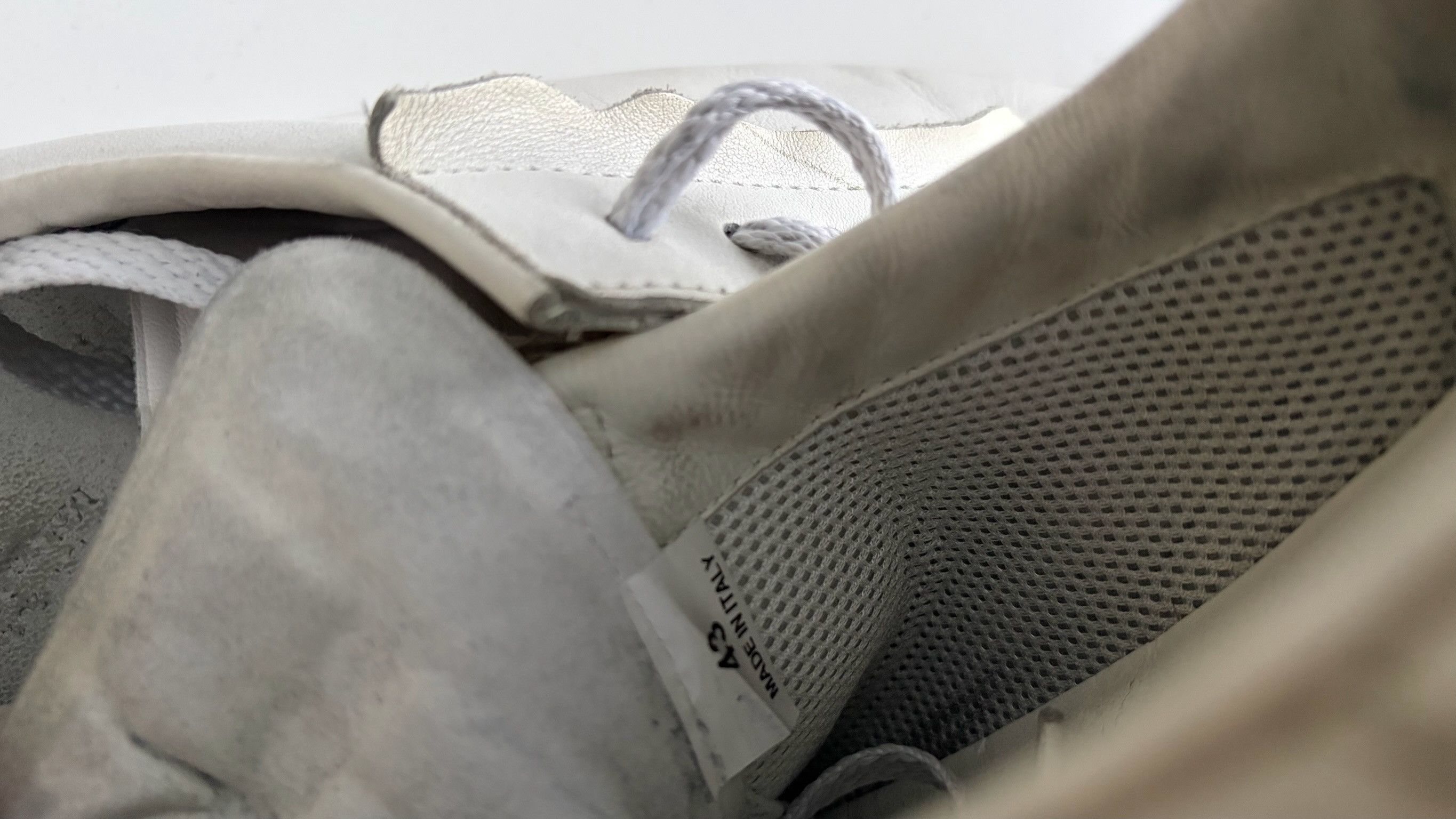 Maison Margiela Maison Margiela Feather Light Leather Lowtop Sneaker Size US 10 / EU 43 - 4 Thumbnail