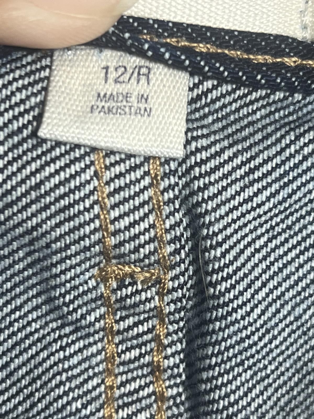 Other 12R Universal Thread Dark Blue Denim Jeans with Button Fly Size US 32 / EU 48 - 4 Thumbnail