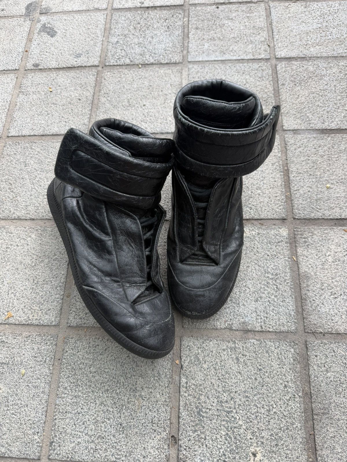 Maison Margiela Maison Margiela Future High Top Sneakers Size US 9 / EU 42 - 1 Thumbnail