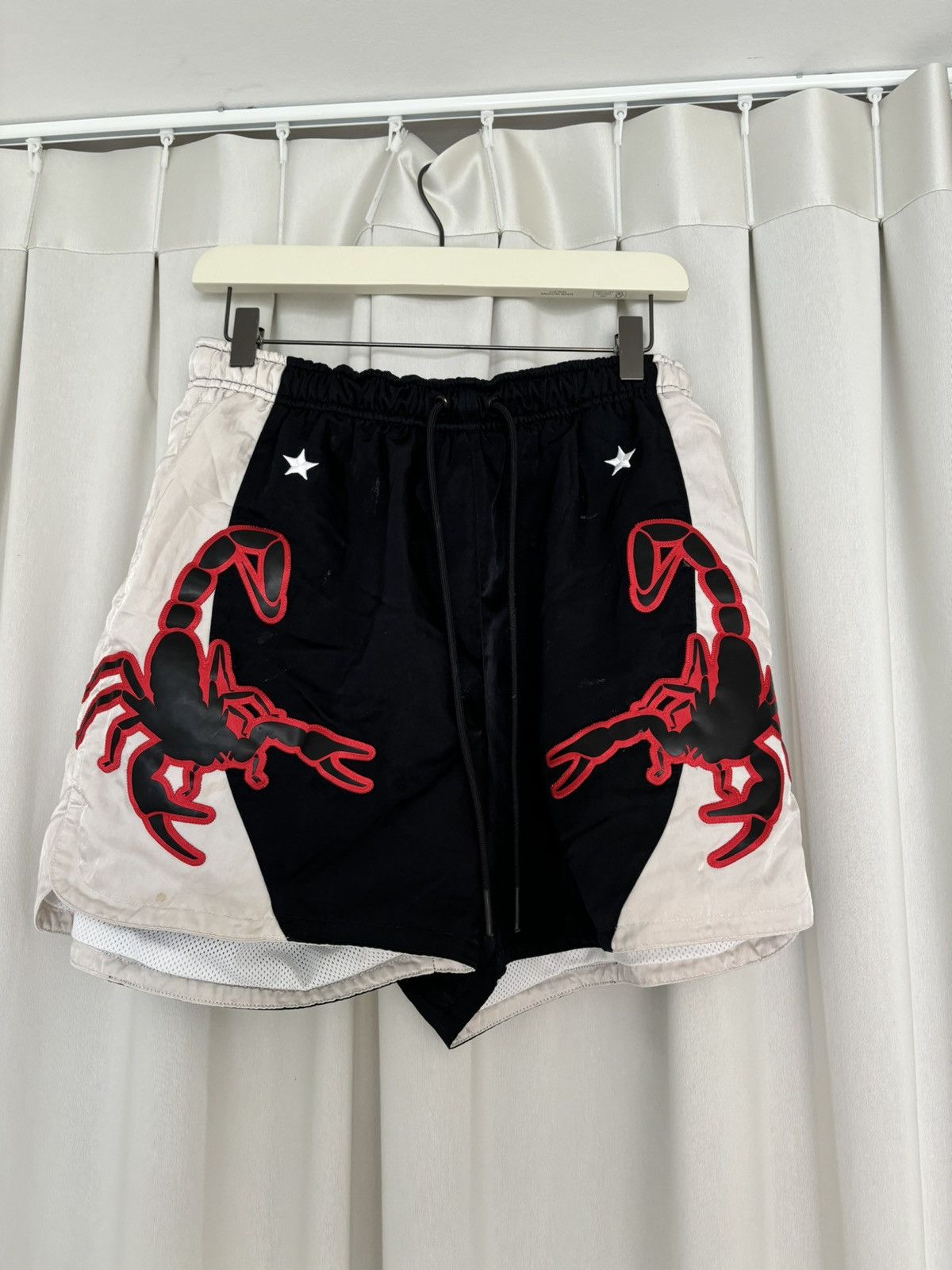 Scorpion shorts nike online