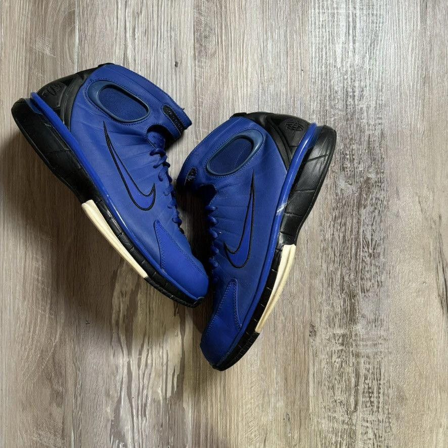 Nike NIKE • Huarache 2K4 "Bright Blue" (12M) Size US 12 / EU 45 - 9 Thumbnail