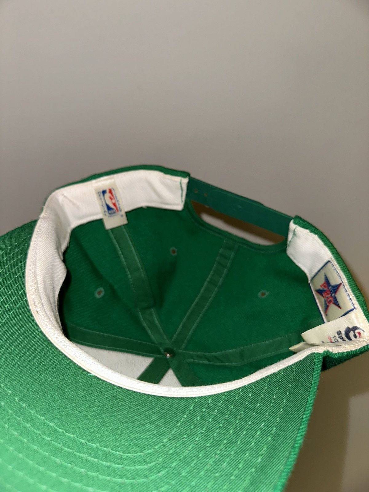 Sports Specialties × Vintage Vintage Boston Celtics Sport Specialties Snapback Hat Size ONE SIZE - 5 Thumbnail