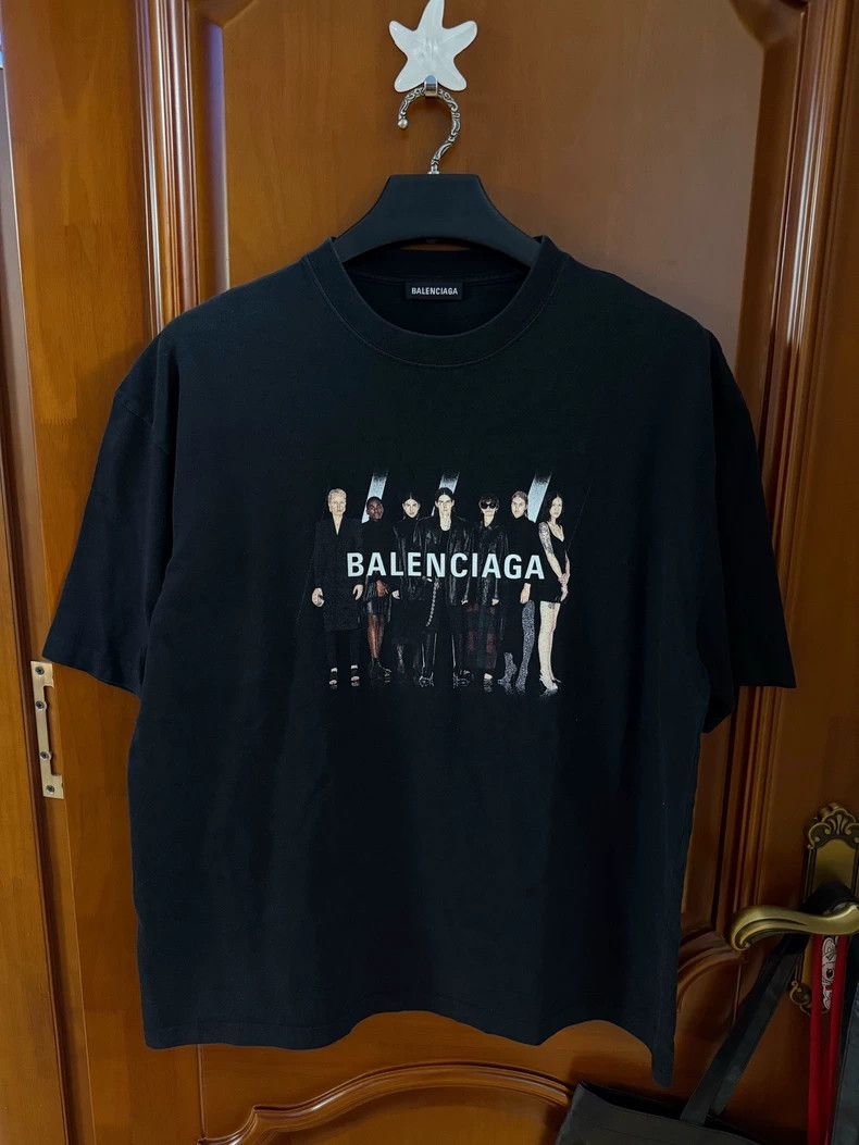 Balenciaga Balenciaga Portrait Print Short Sleeve T-shirt - dmc Size US M / EU 48-50 / 2 - 1 Thumbnail