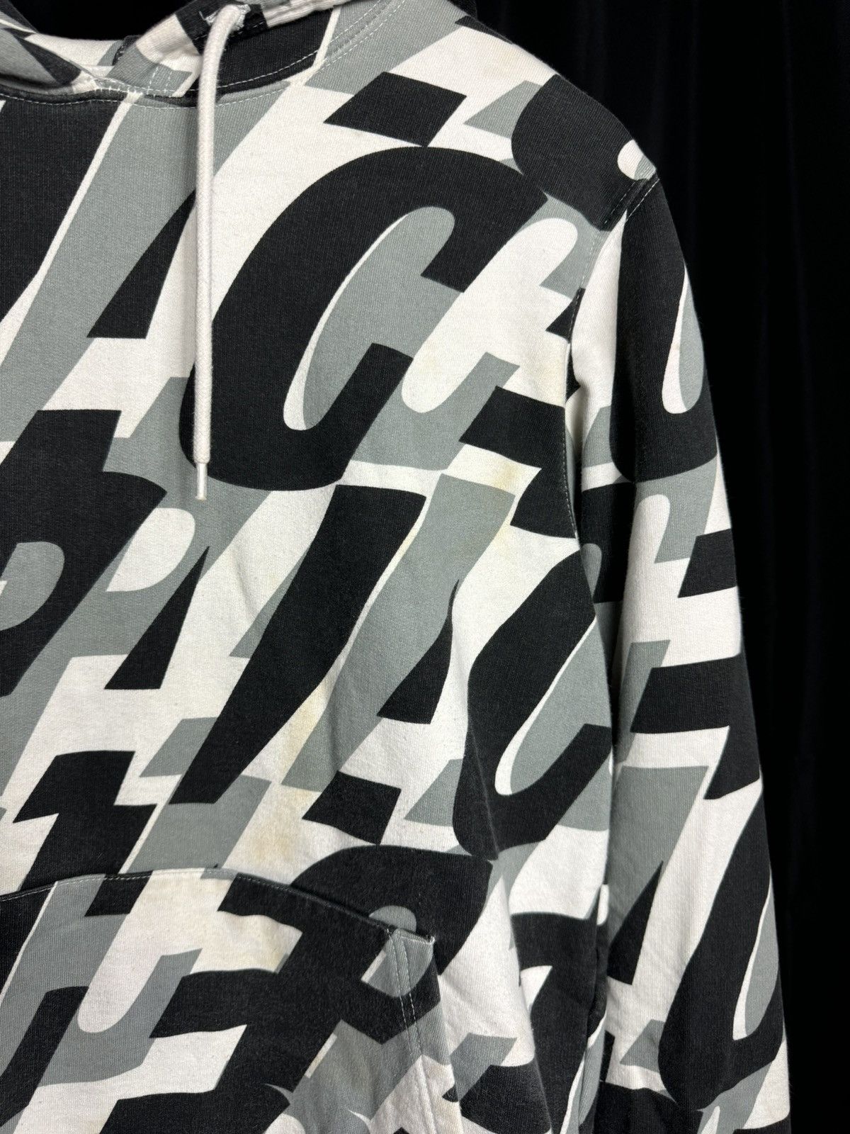 Palace Palace All over print Repeat Logo Hoodie - Medium Size US M / EU 48-50 / 2 - 2 Thumbnail