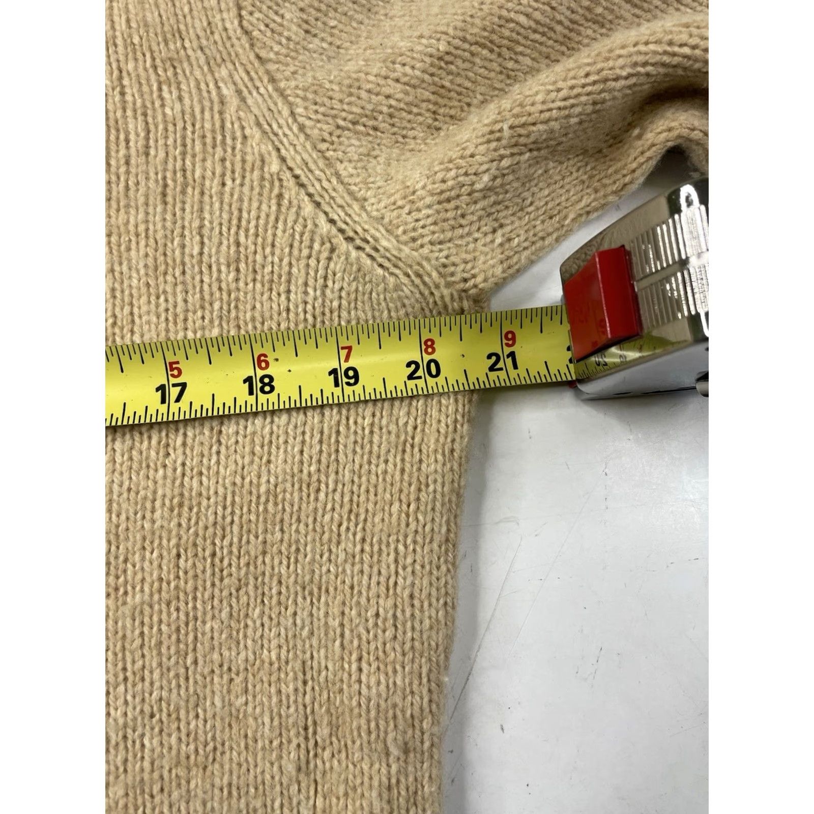 Polo Ralph Lauren VINTAGE Polo Ralph Lauren Merino Wool Rabbit Hair Crewneck Knit Sweater M Beige Men Sweater Pullover Classic Designer Preppy Size US M / EU 48-50 / 2 - 5 Thumbnail