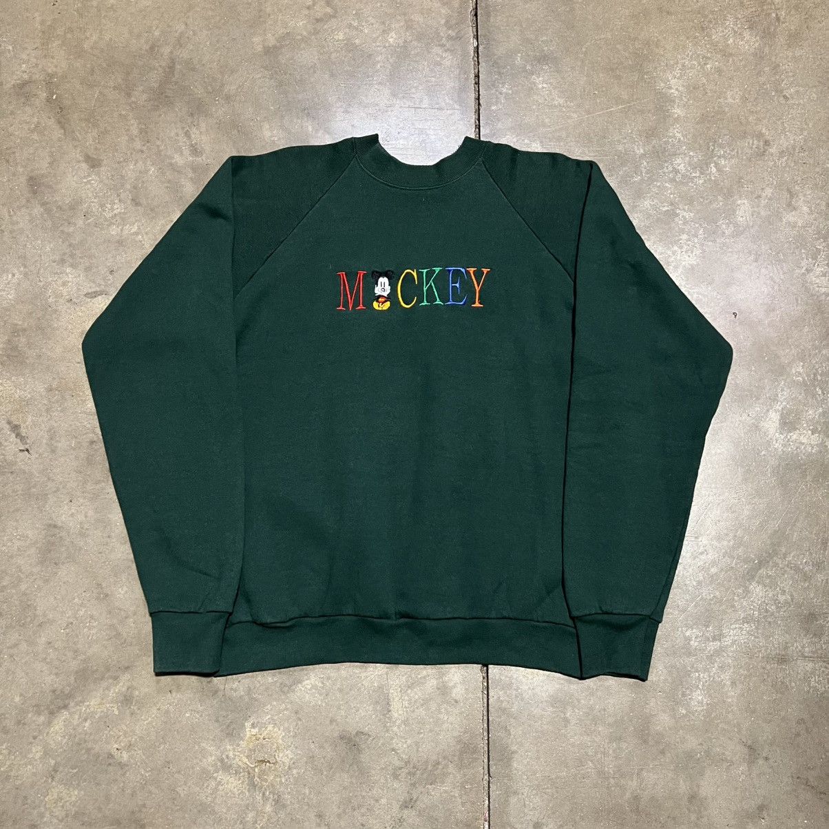 Mickey Mouse Vintage Mickey Mouse Sweatshirt Crewneck Disney Raglan 90s Size US XL / EU 56 / 4 - 1 Thumbnail