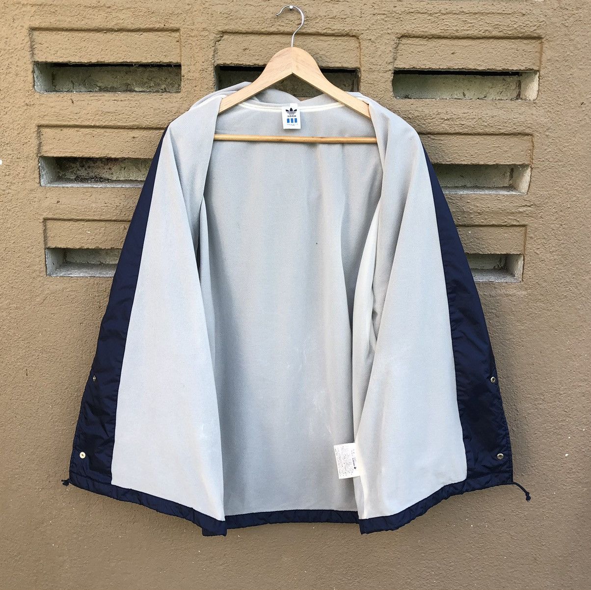 Adidas Vintage Adidas Descente Big Logo Coach Jacket Size US L / EU 52-54 / 3 - 10 Thumbnail