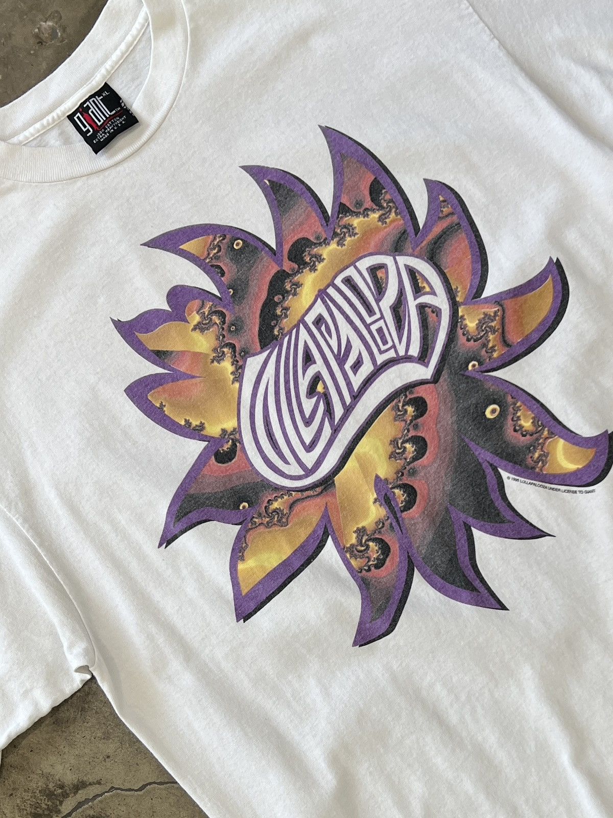 Vintage 1995 Lollapalooza Psychedelic One Tribe Tee XL