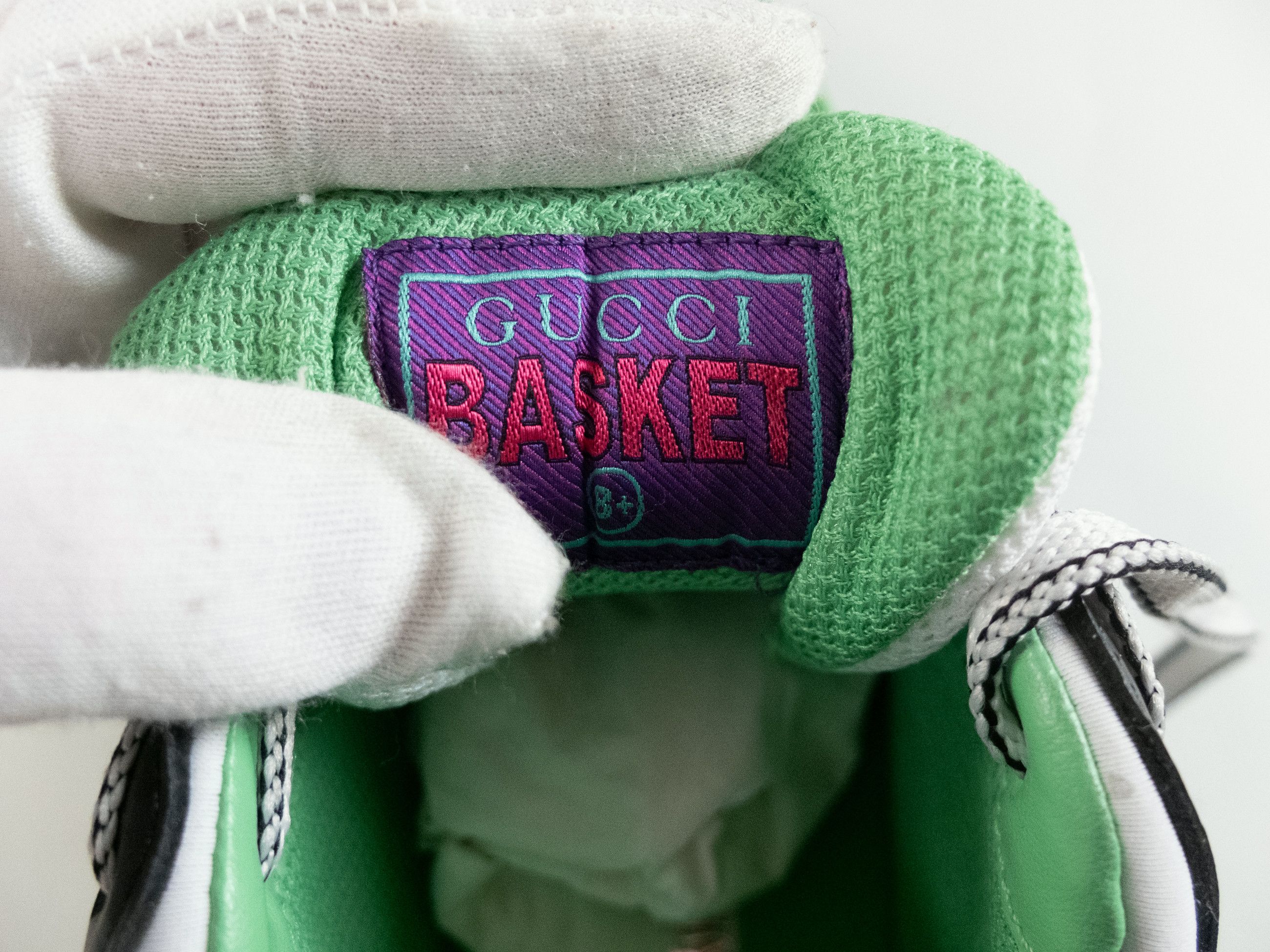 Gucci GUCCI Basket Green Demetra white green low top sneakers 9 Size US 9 / EU 42 - 12 Thumbnail