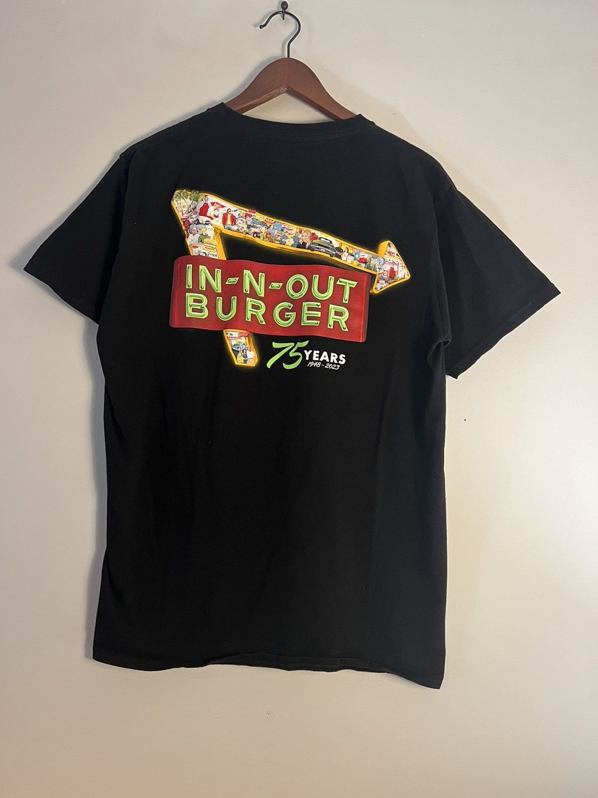 Other IN-N-OUT 75 year tee Size US L / EU 52-54 / 3 - 2 Thumbnail