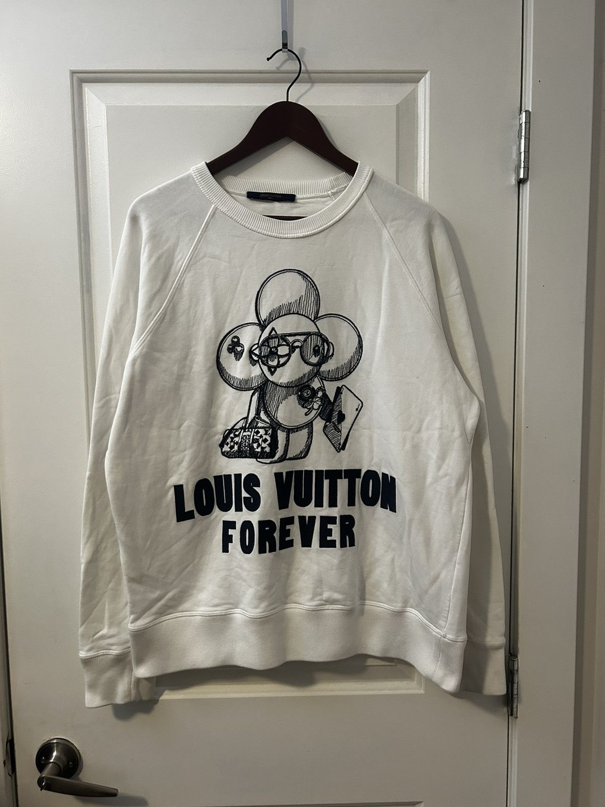 Louis vuitton forever sweater store