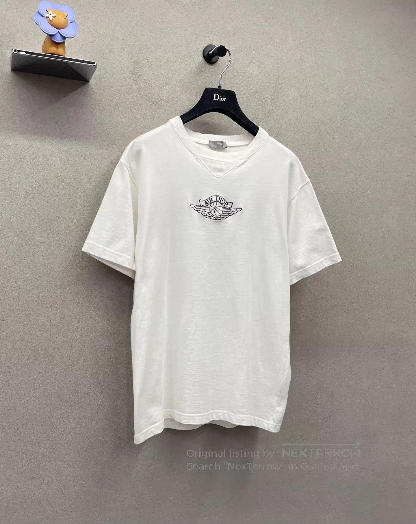 Dior White Short Sleeve Graphic T. Size US S / EU 44-46 / 1 - 3 Thumbnail