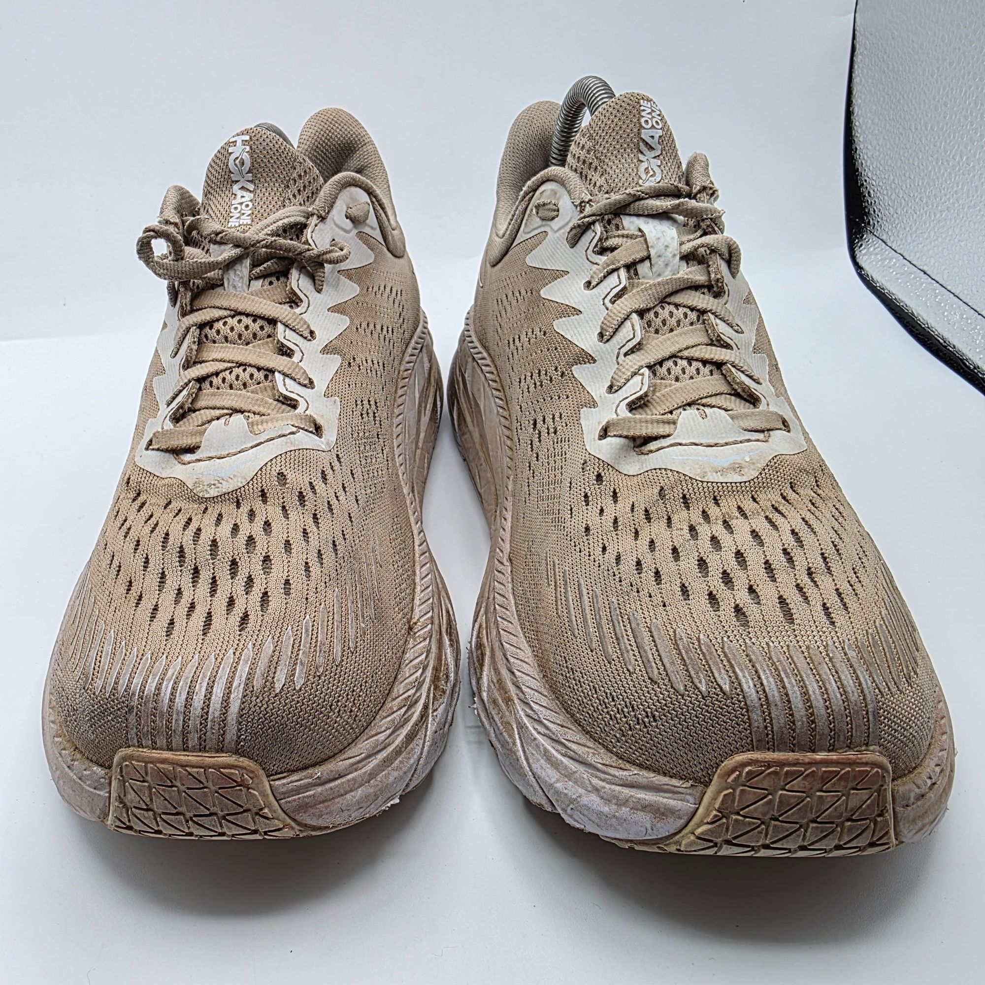 Hoka Hoka One One Clifton 7 Womens Size 9.5 White Sneaker Shoes A Size US 9.5 / IT 39.5 - 2 Thumbnail